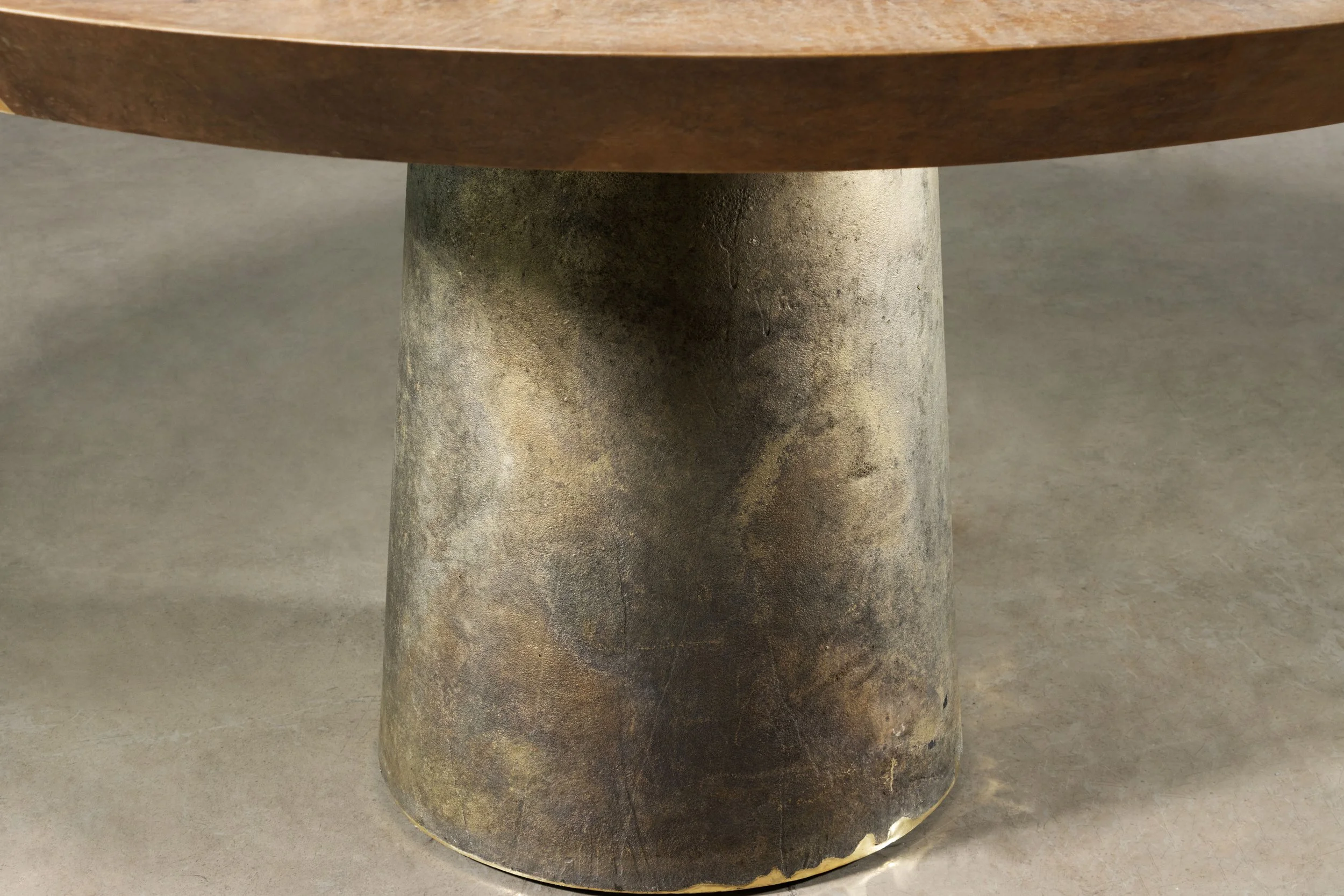 Benino Feria Table by Costantini 05.jpg
