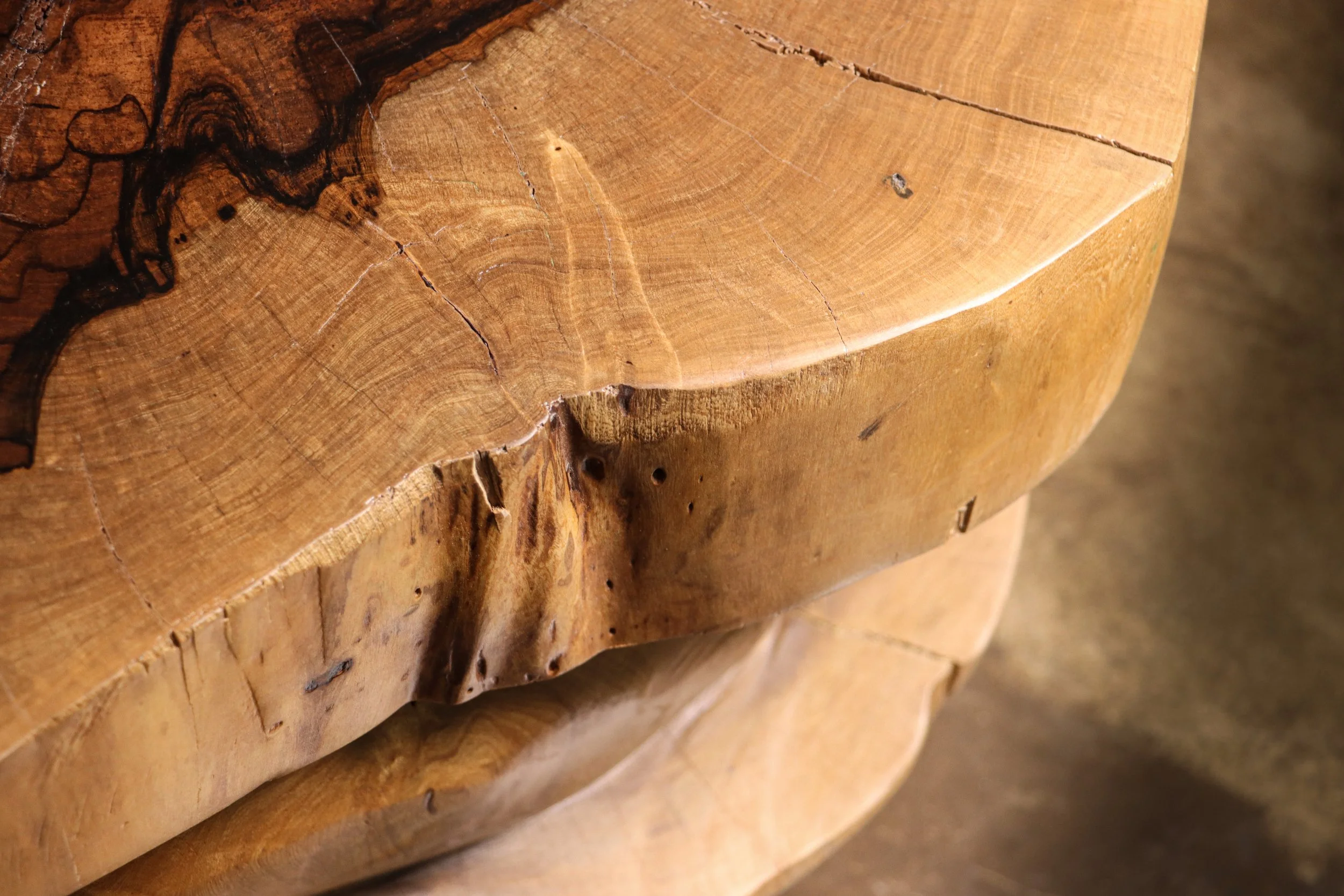 Francisco Table ƒ 45 11 by Costantini.jpg