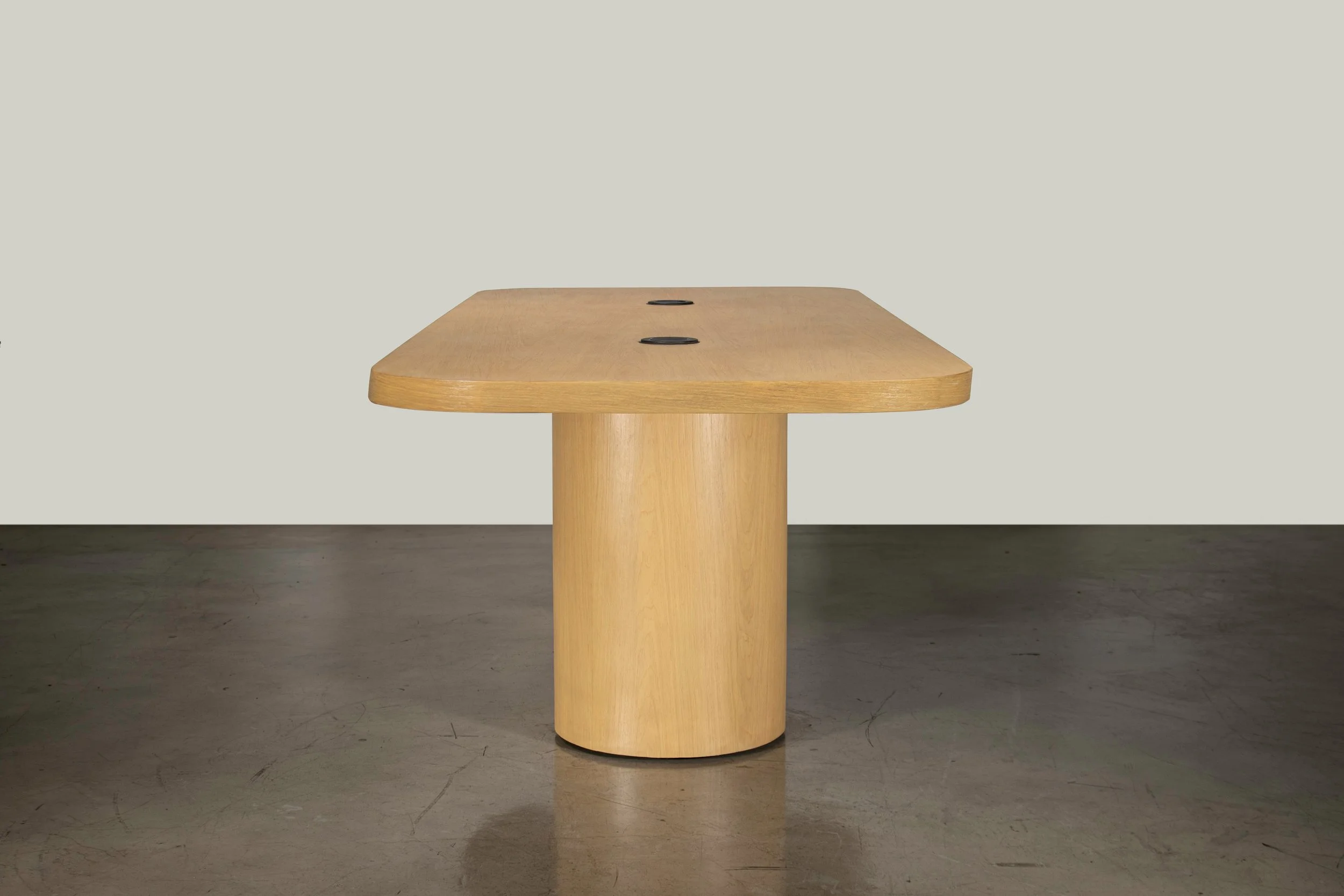 IF.43-502 River Table for Clodagh by Costantini 02.jpg