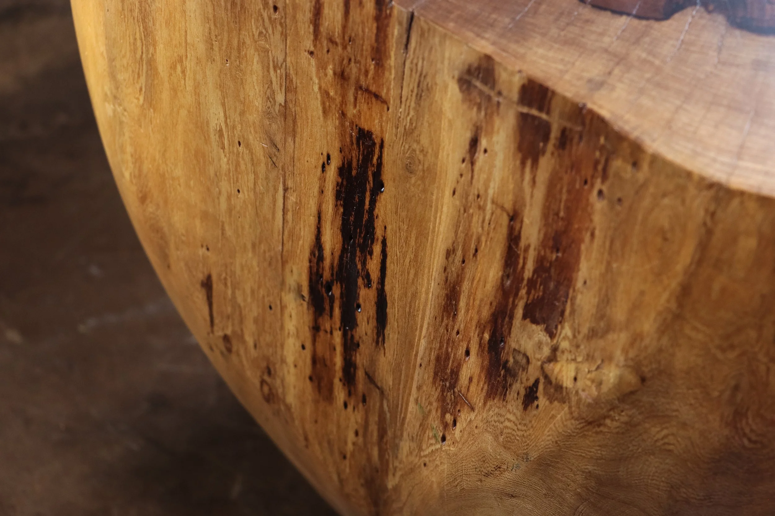 Francisco Table ƒ 46 11 by Costantini.jpg