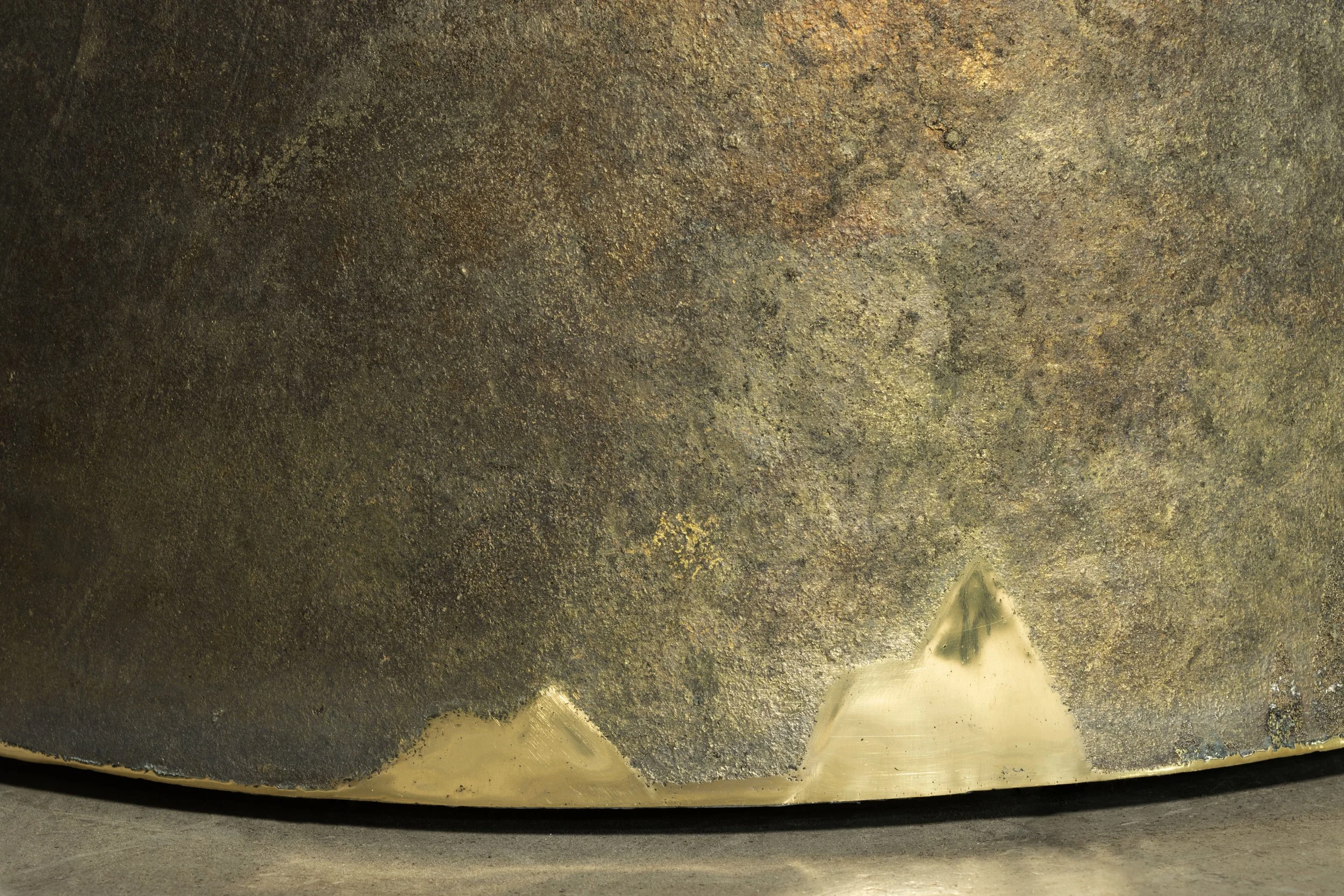 Benino Pergamino Table by Costantini 12.jpg