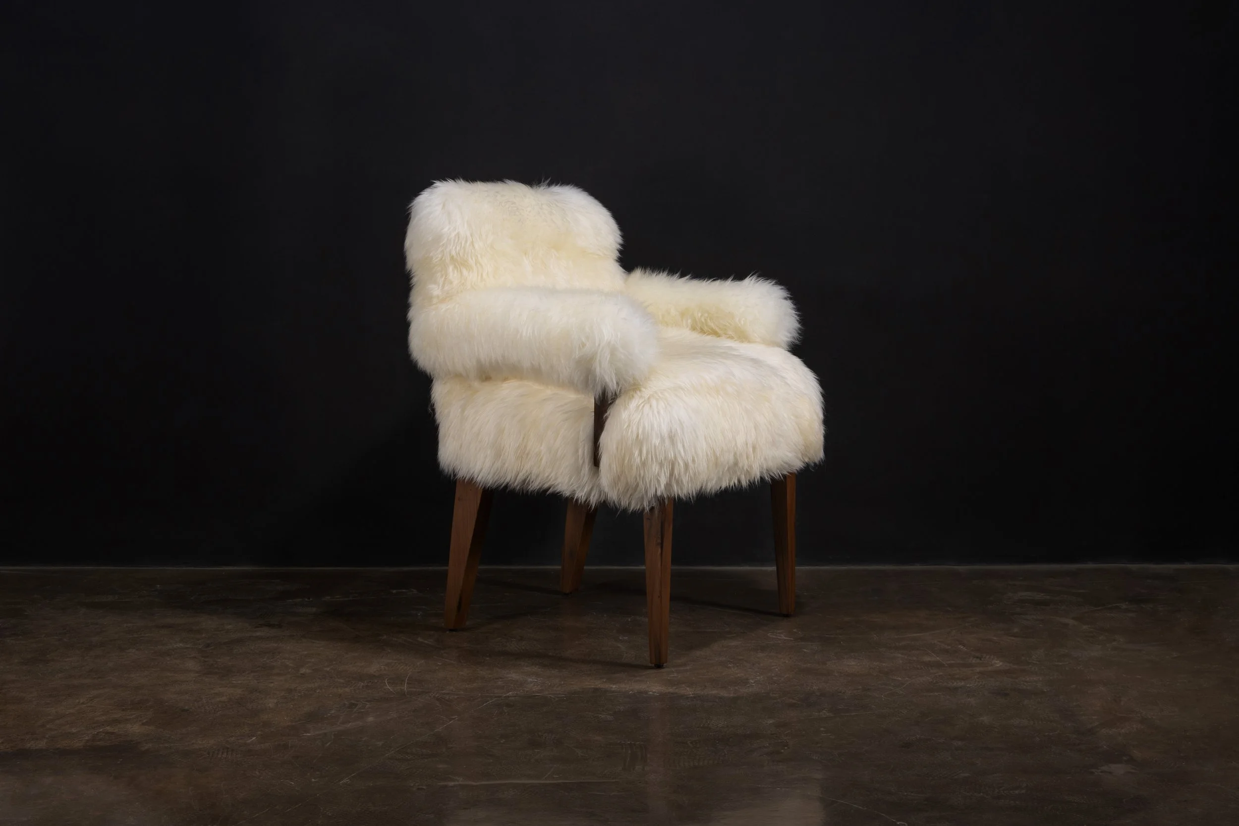 Bruno Ovino Armchair by Costantini 00.jpg
