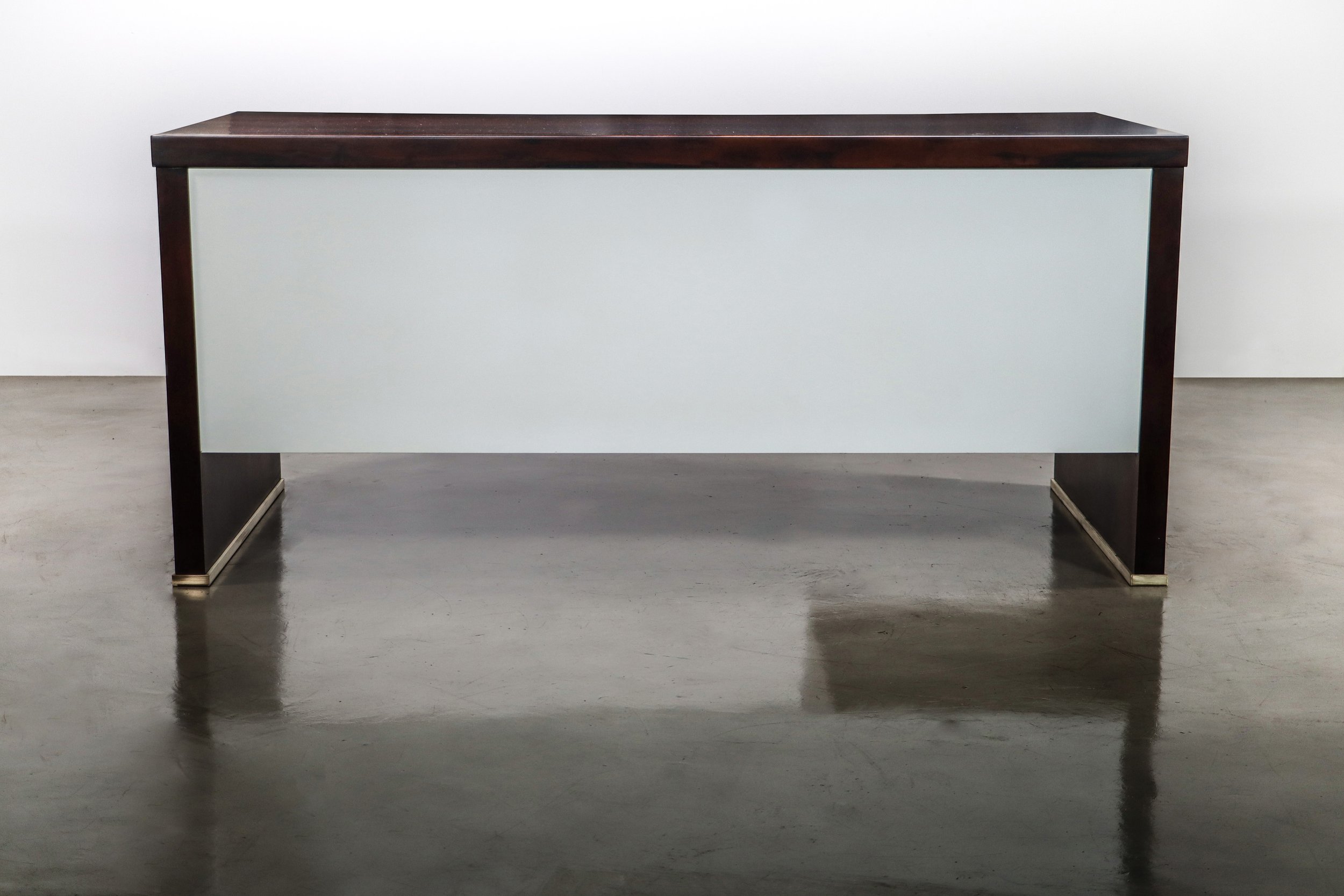 Lorenzo Desk by Costantini 05.jpg