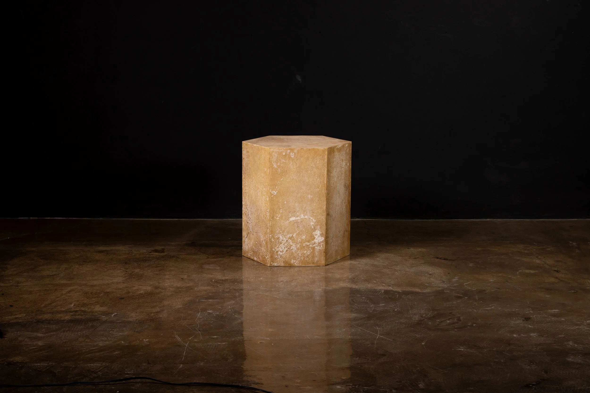 260317_10 Pergamino Hex Caramel Chico by Costantini 02.JPG
