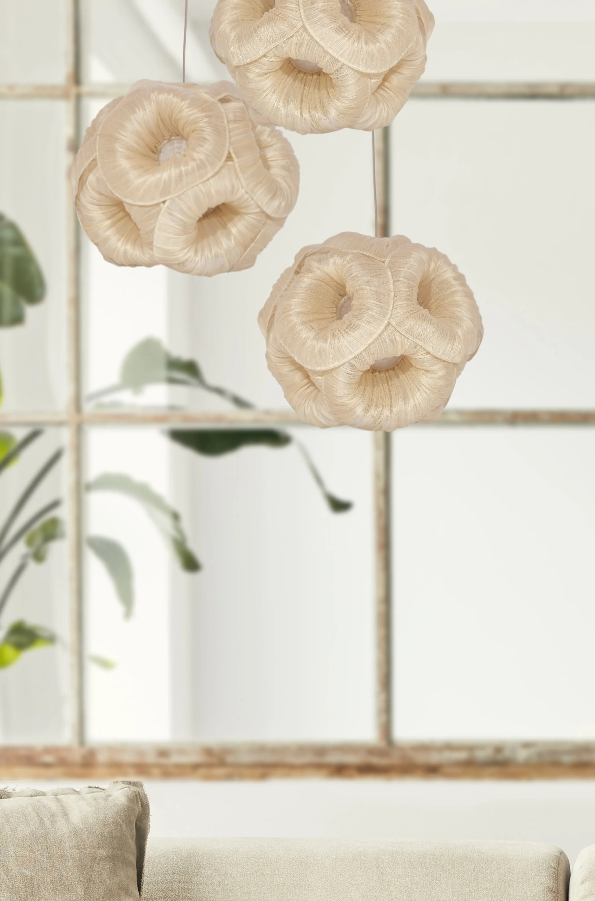 Anemone 35 Pendant Cream by Mirei Monticelli 02.jpg
