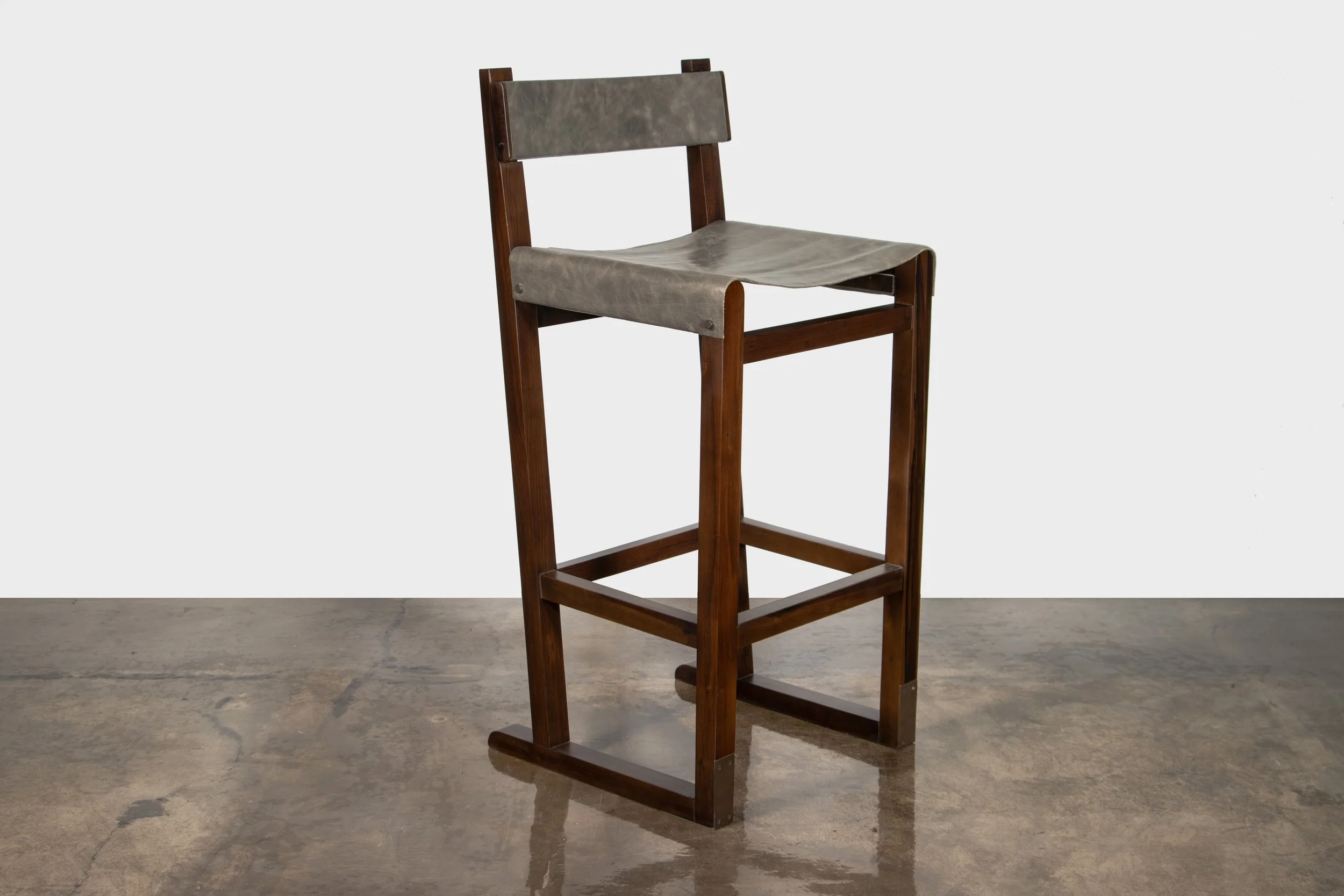 Piero Stool 221019_01 00.jpg