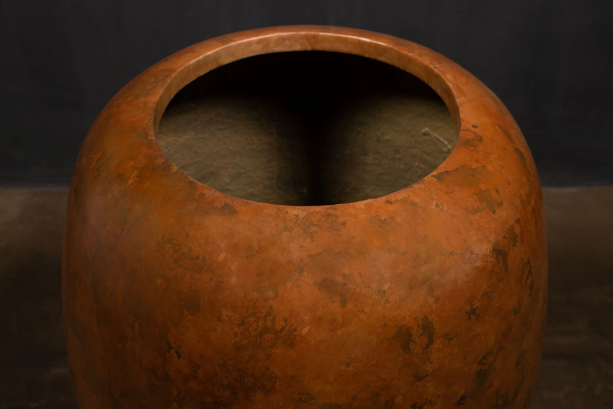 Pamina Planter by Costantini 08.jpg