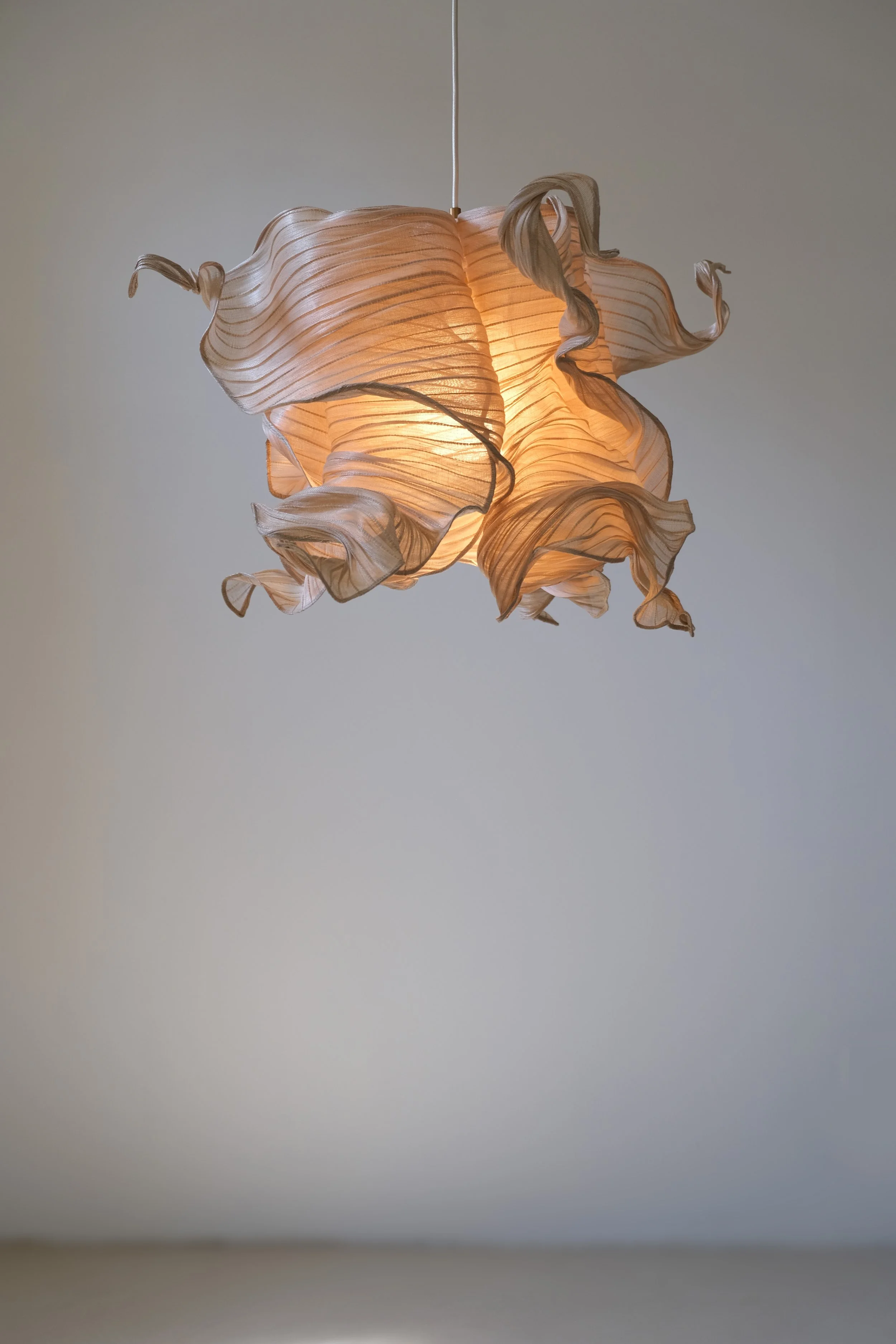 Nebula 60 Pendant Natural by Mirei Monticelli 04.jpg