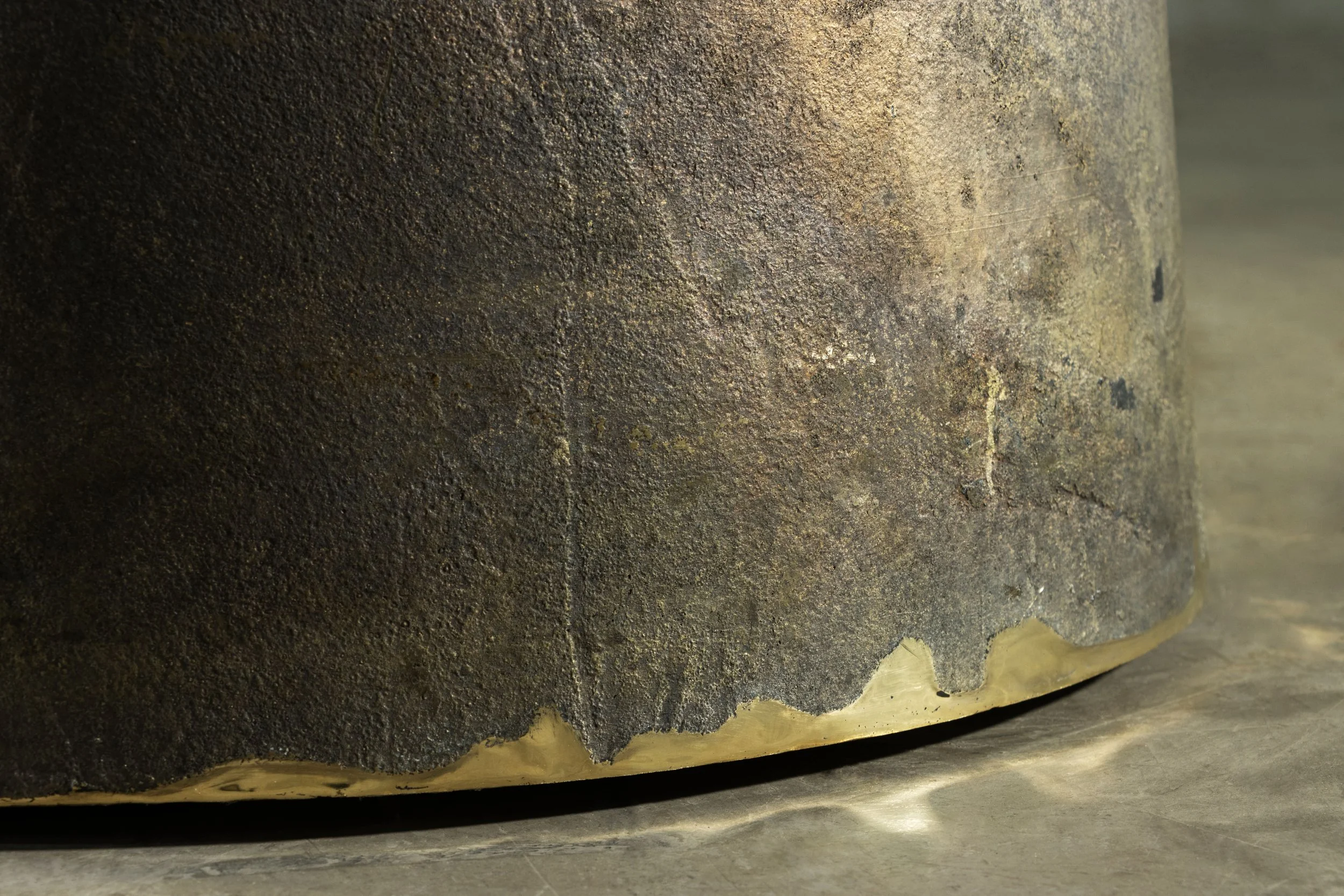 Benino Pergamino Table by Costantini 11.jpg