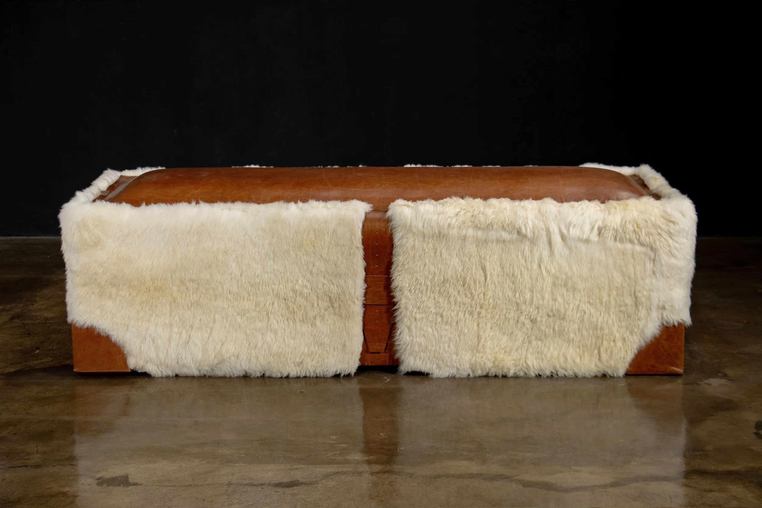 Ovino Customizable Bench in Shearling Sheepskin and Leather by Costantini 01.jpg