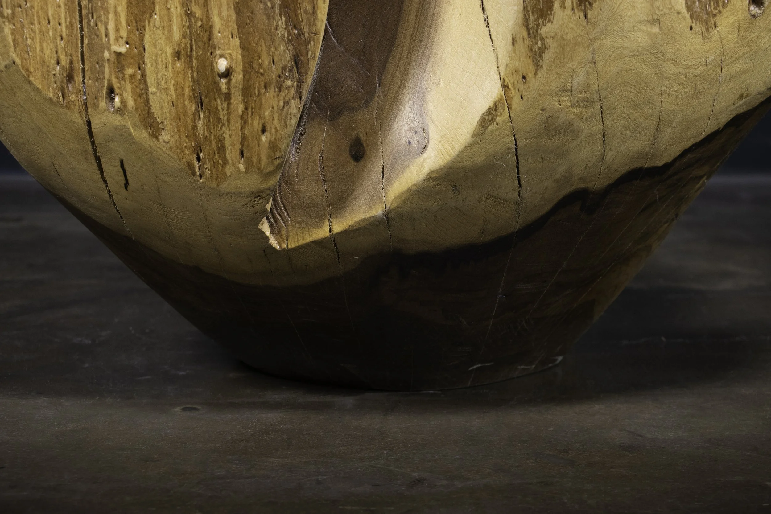 Francisco Table ƒ 41 13 by Costantini.jpg