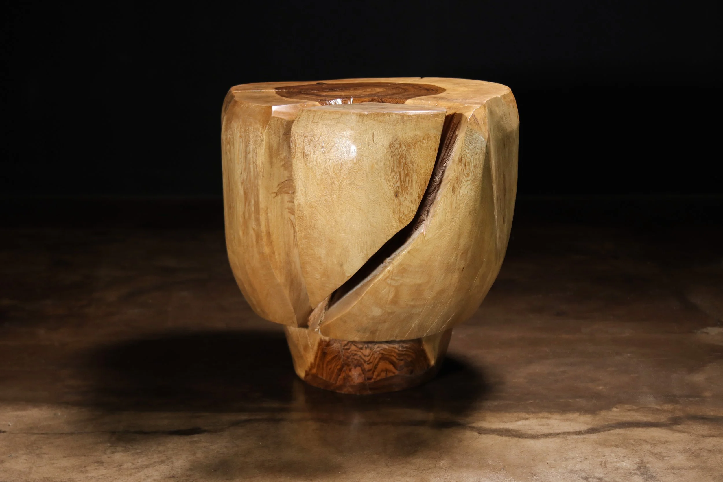 Francisco f44 by Costantini 00.jpg