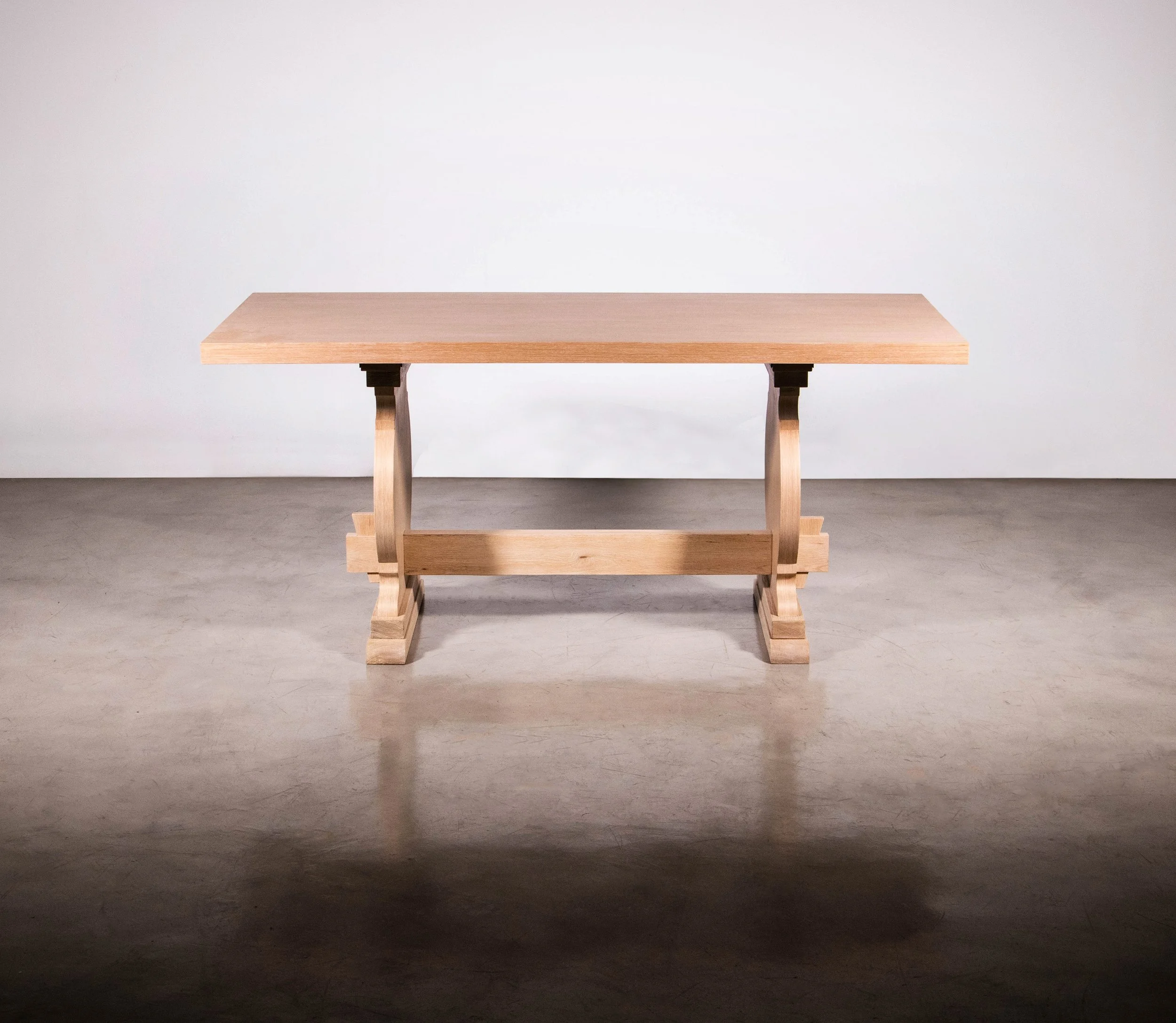 Manolo Table By Costantini 01.jpg