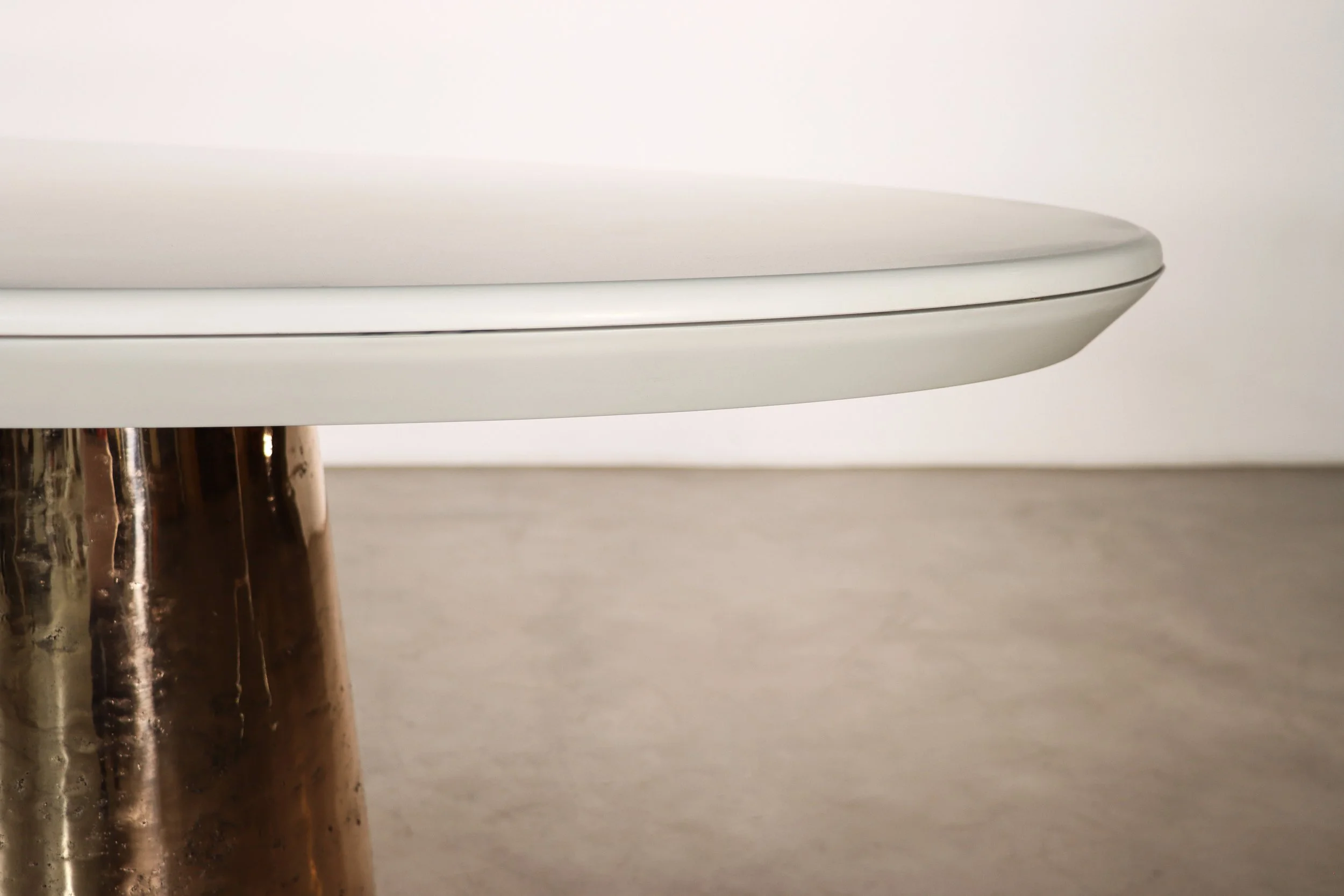 Benino Cast Bronze Pedestal Dining Table with Quartz Top by Costantini 10.jpg