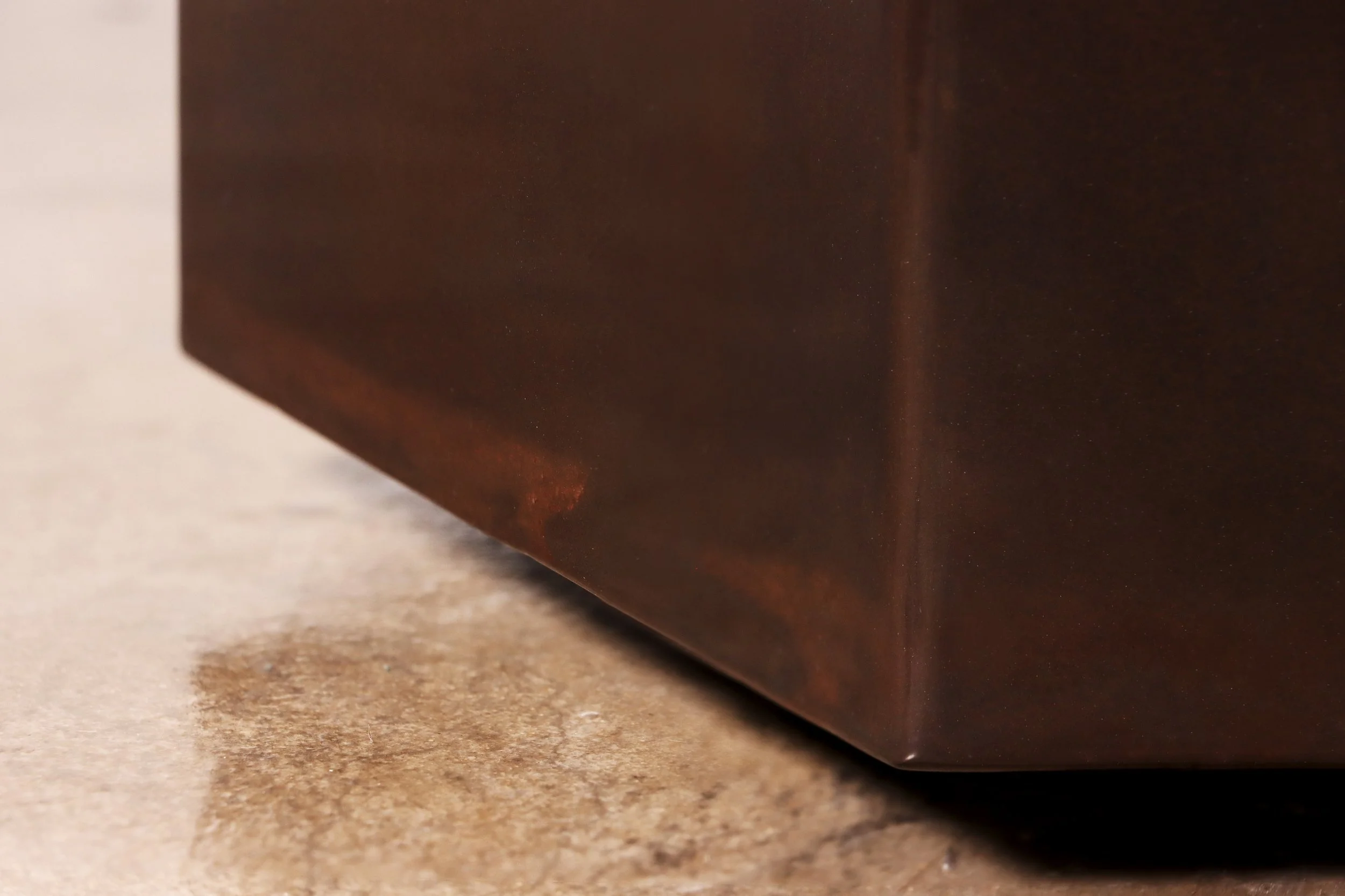230104_01 Ettore Hex Oxidized Steel by Costantini 09.jpg