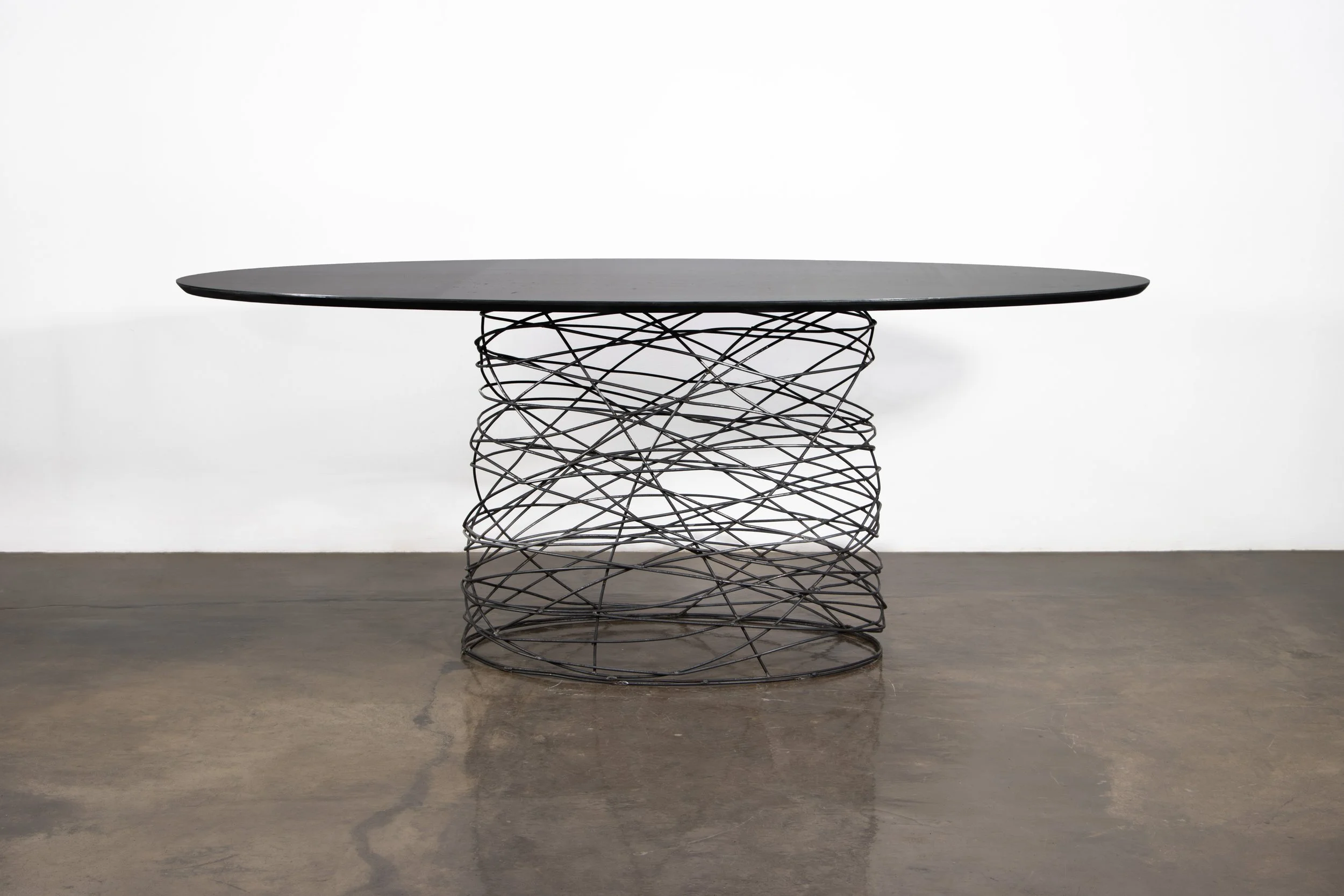 Richiamo Modern Sculptural Wire Side Table With Steel Oval and Marble Top by Costantini 03.jpg