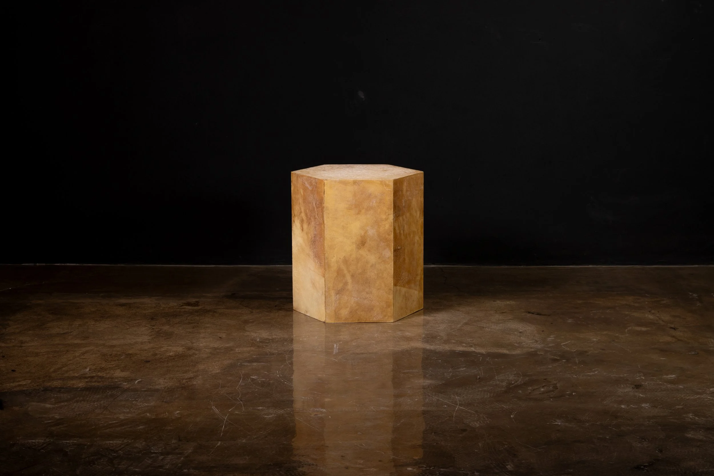 260317_08 Pergamino Hex Caramel Chico by Costantini 02.JPG