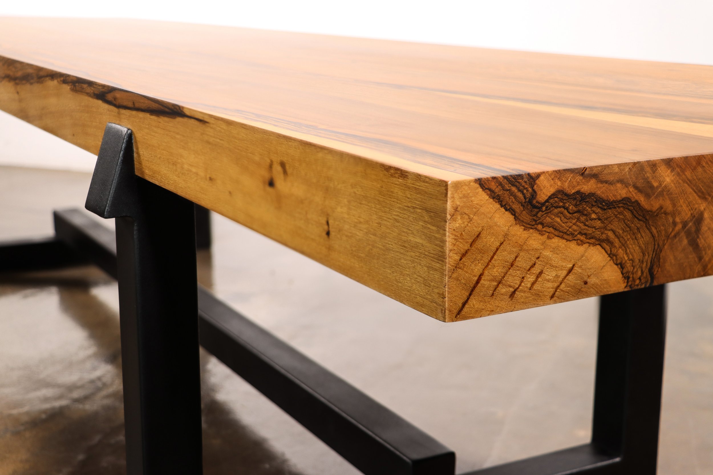 Donato Bench by Costantini 03.jpg