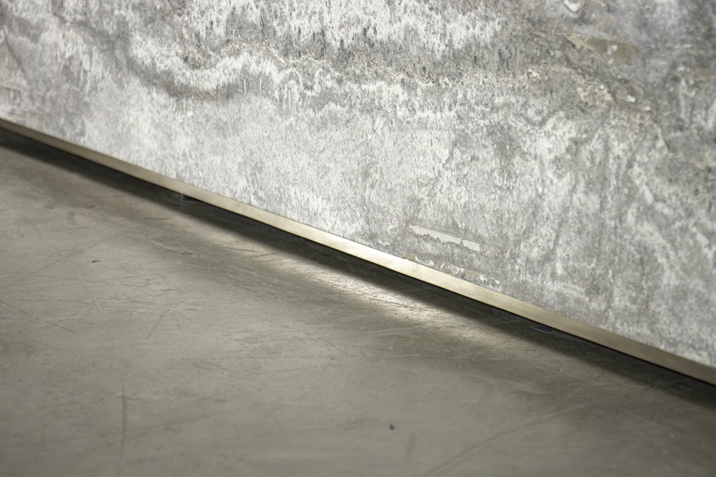 IF-43.113 River Table for Clodagh by Costantini 06.jpg