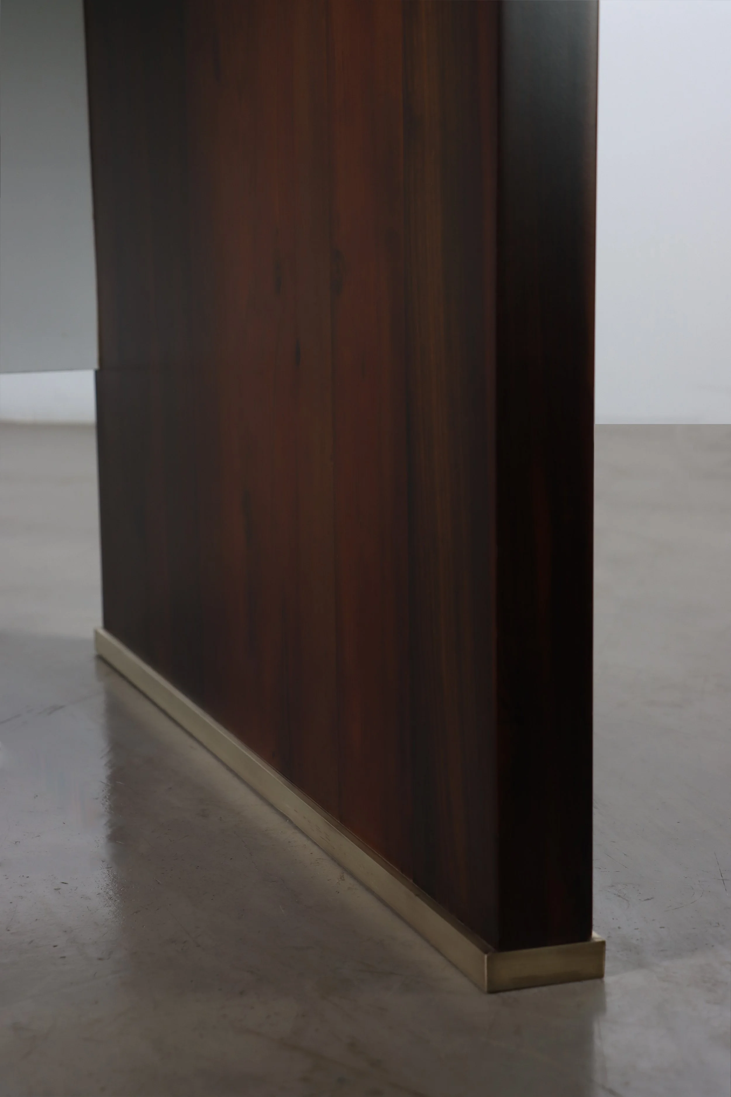 Lorenzo Desk by Costantini 11.jpg