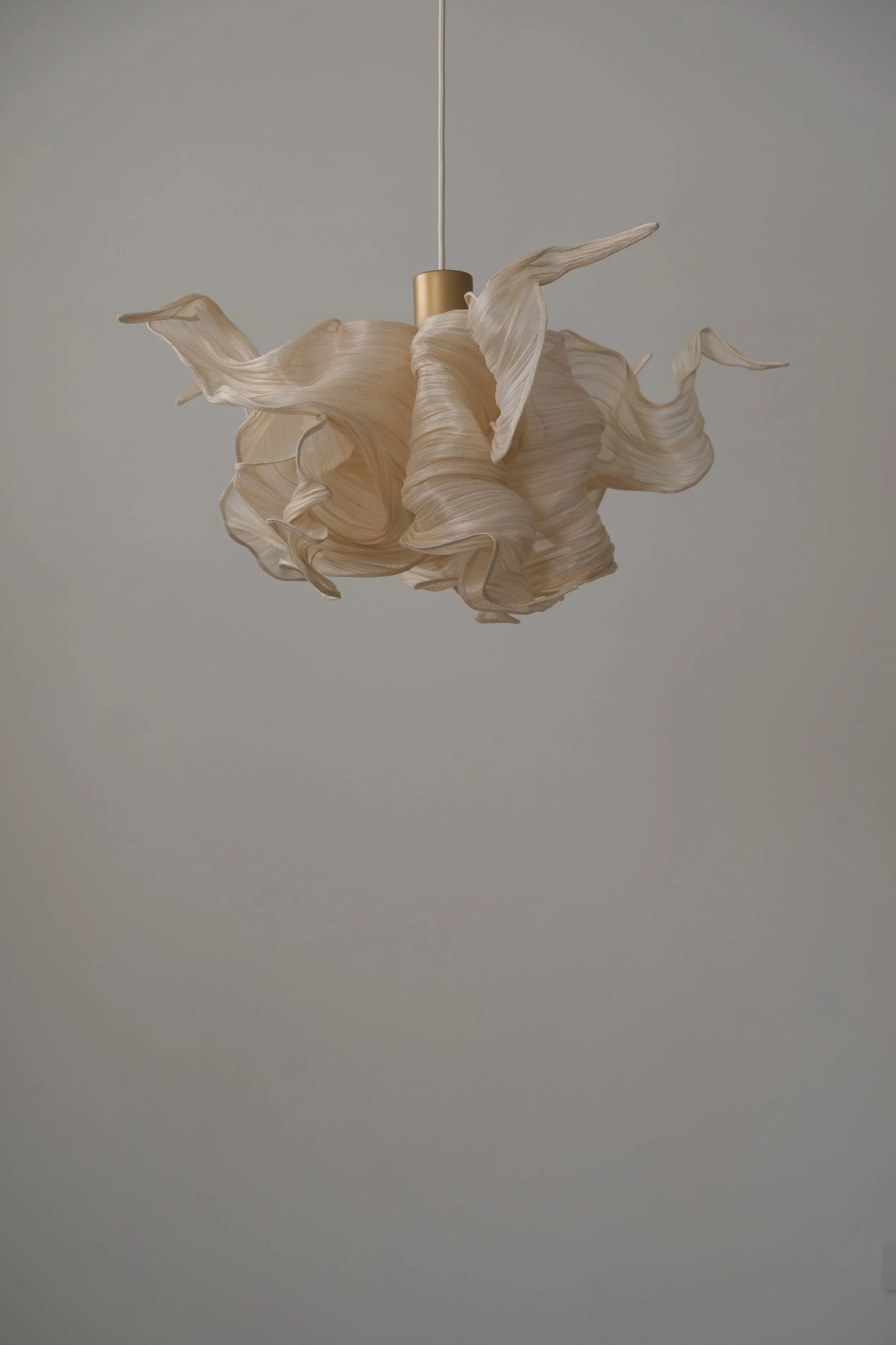 Nebula 40 Cream Pendant by Mirei Monticelli 02.jpg