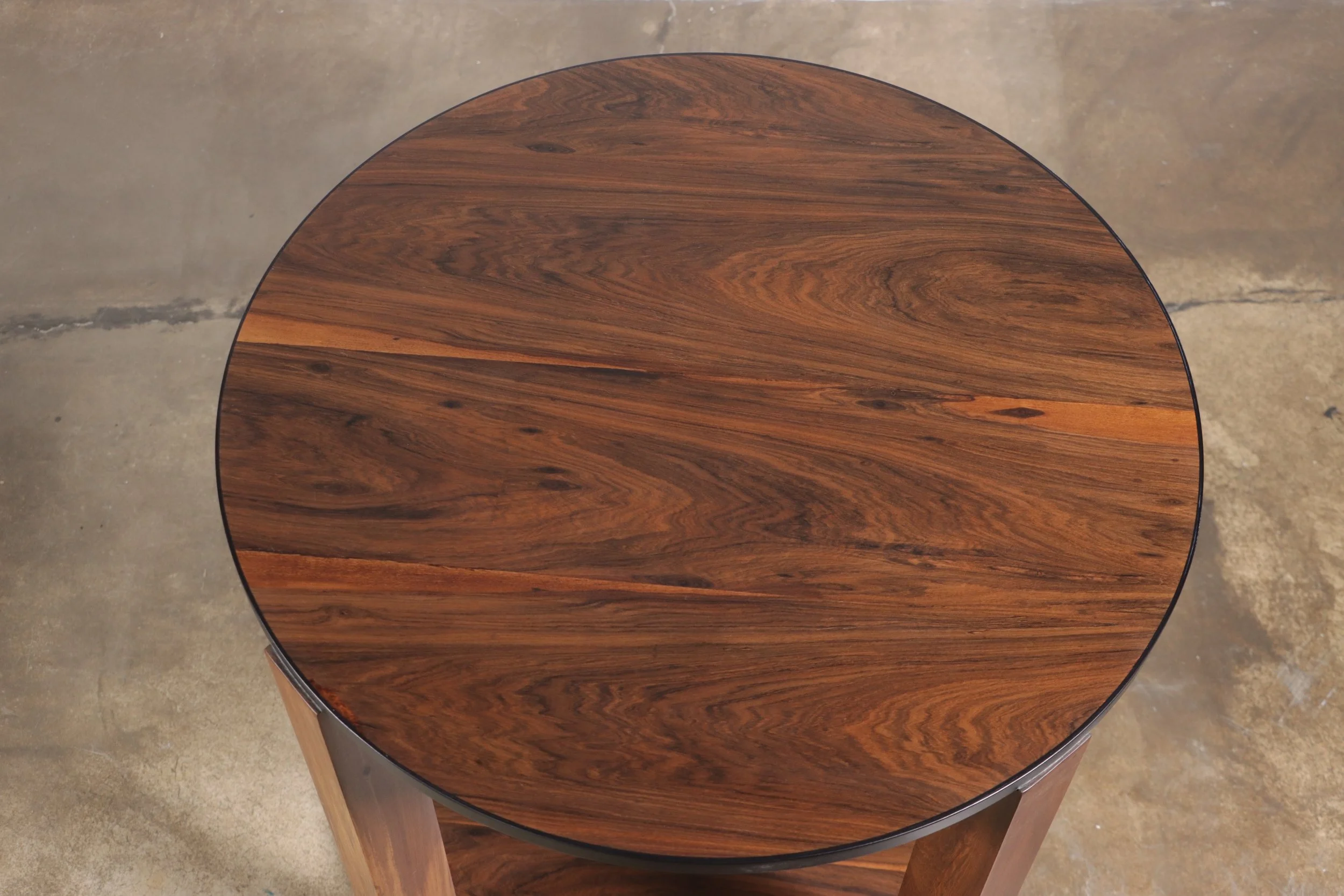 220801 05_Ottavia Table_02 by Costantini.JPG