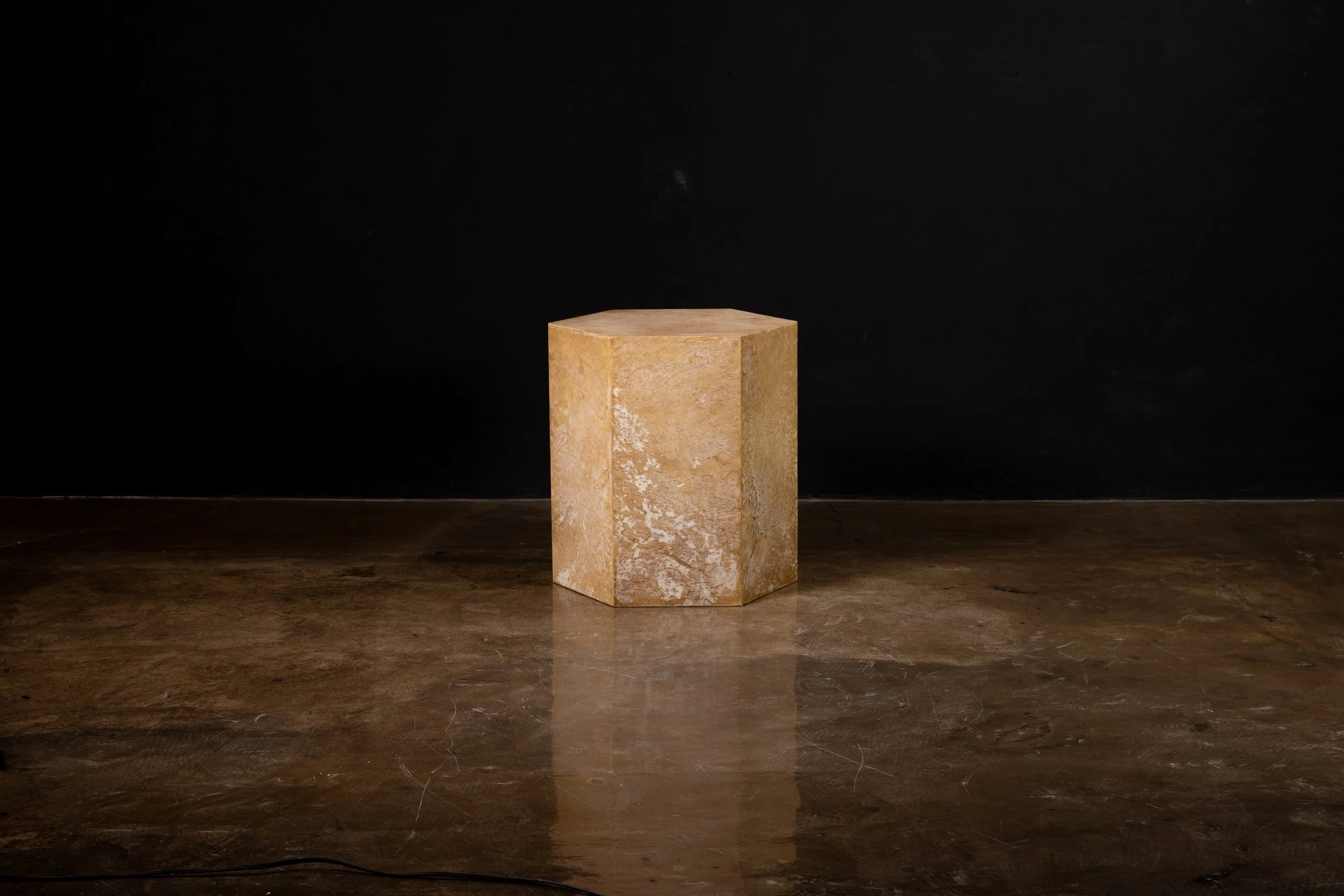 260317_10 Pergamino Hex Caramel Chico by Costantini 06.JPG