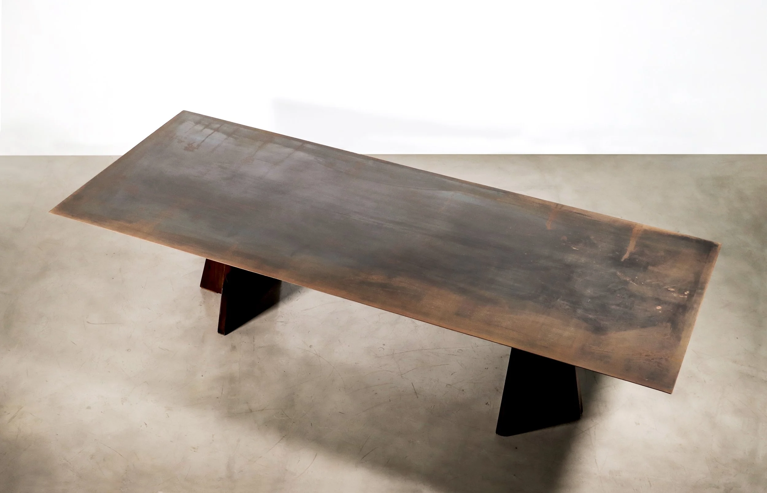 Fierro Table by Costantini 02.jpg