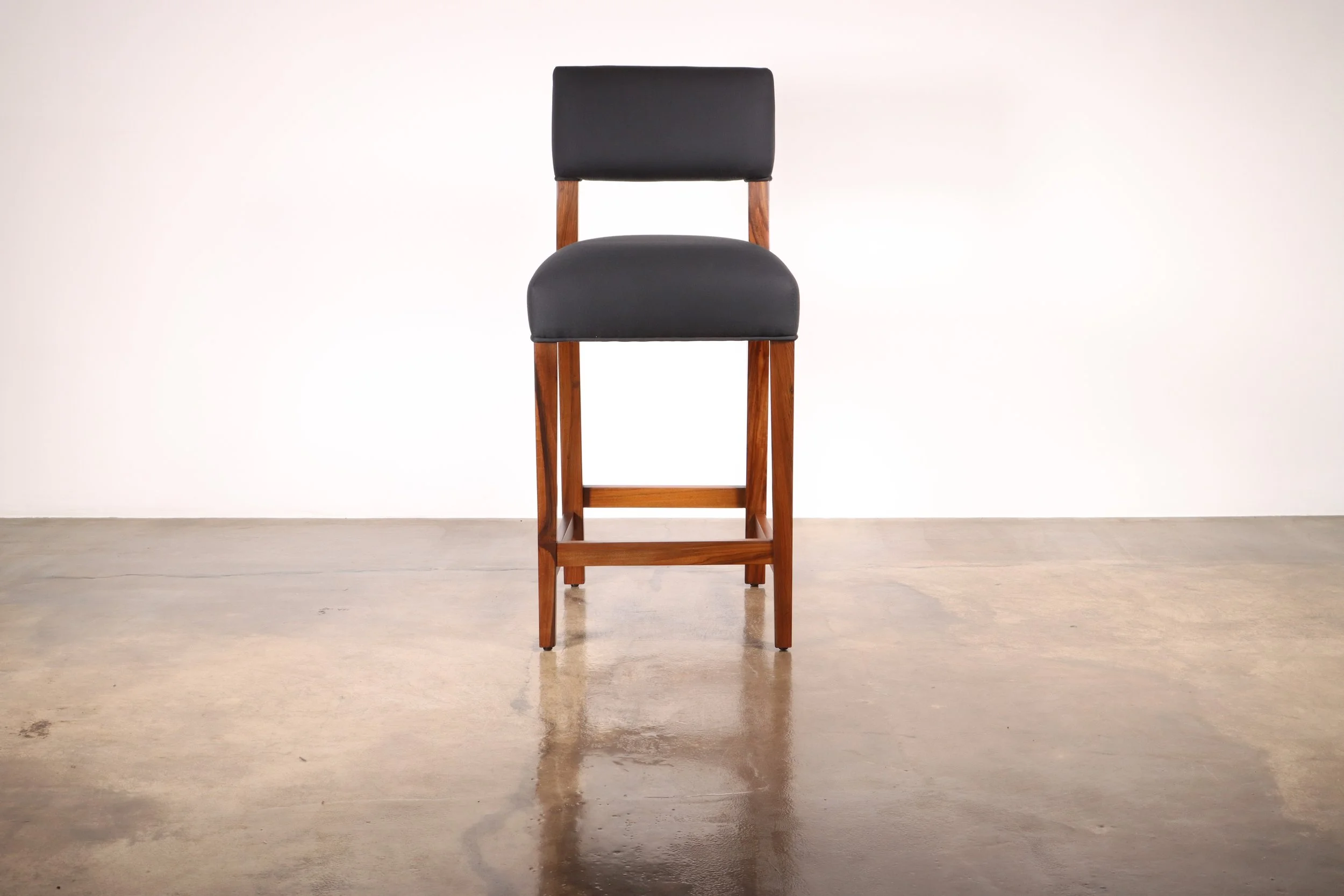 Bruno Stool by Costantini 02.JPG