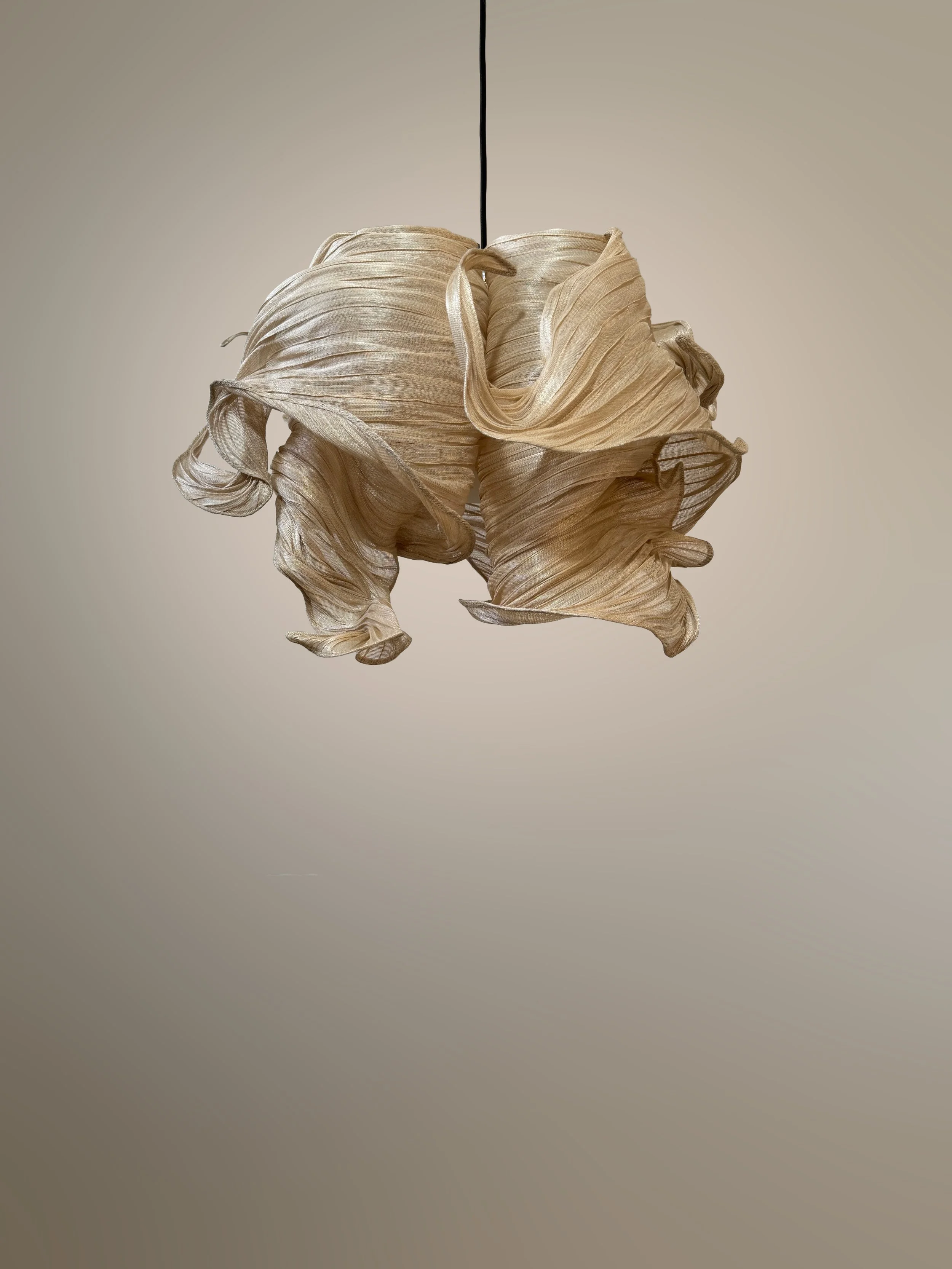 Nebula 60 Pendant Natural by Mirei Monticelli 05.jpg