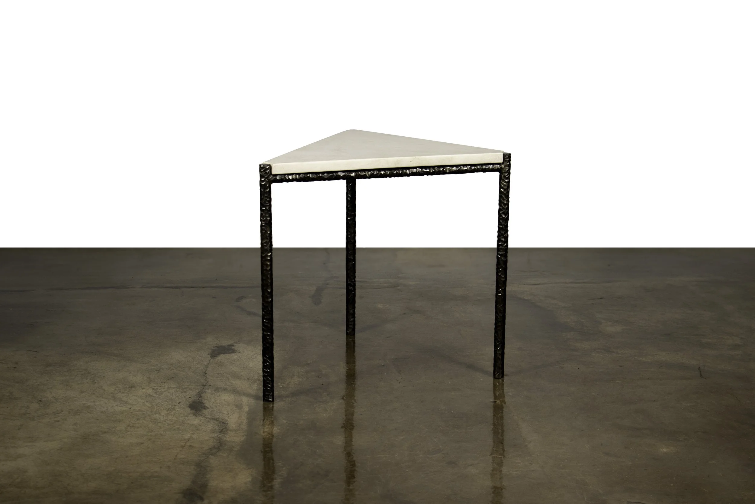Cuspide Modular Pergamino Triangular Cocktail Table by Costantini 00.jpg