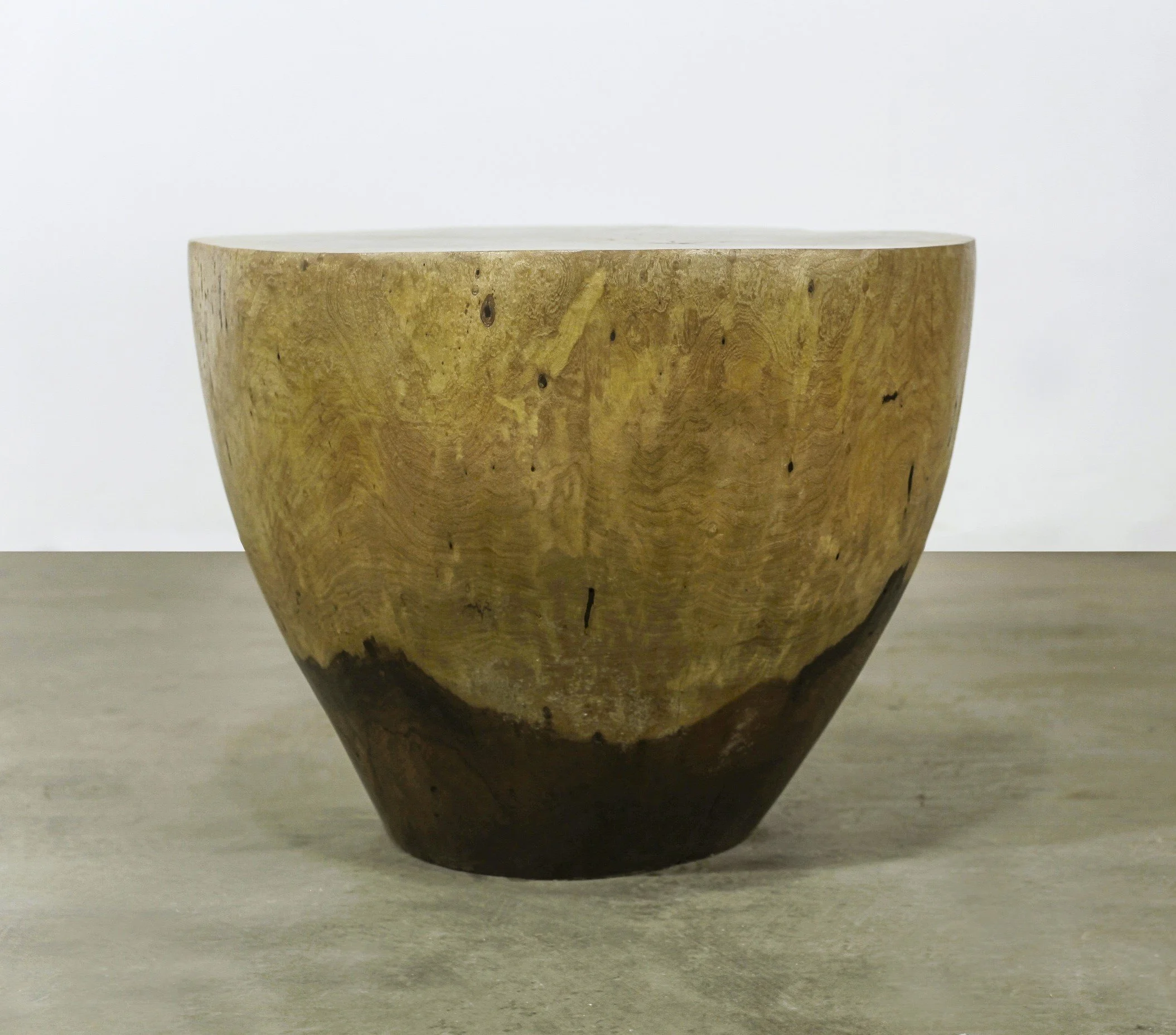 ƒ 16 D25,39”H19,88” 01.jpg