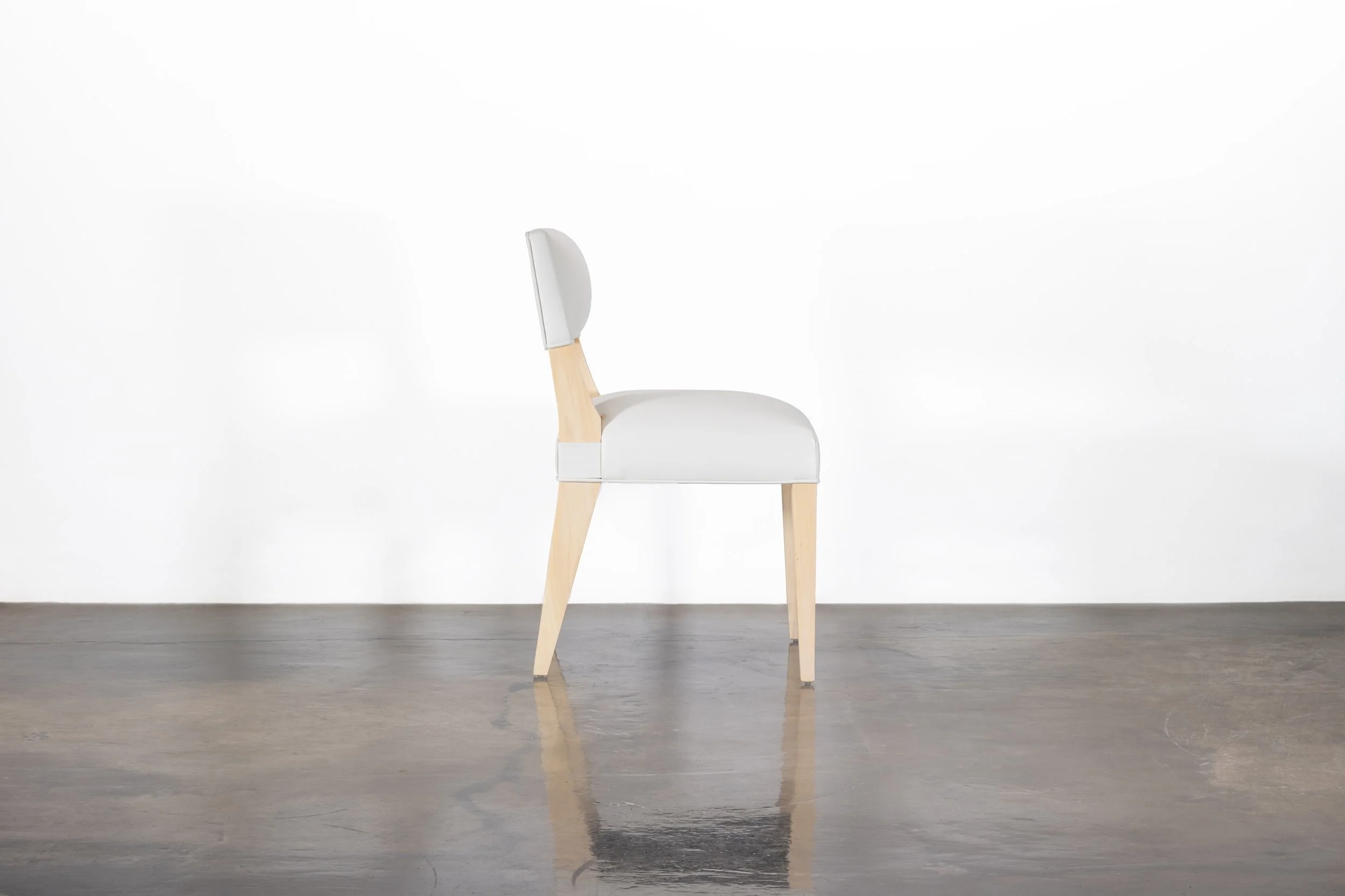 Bruno Chair Ivorywood by Costantini 03.jpg