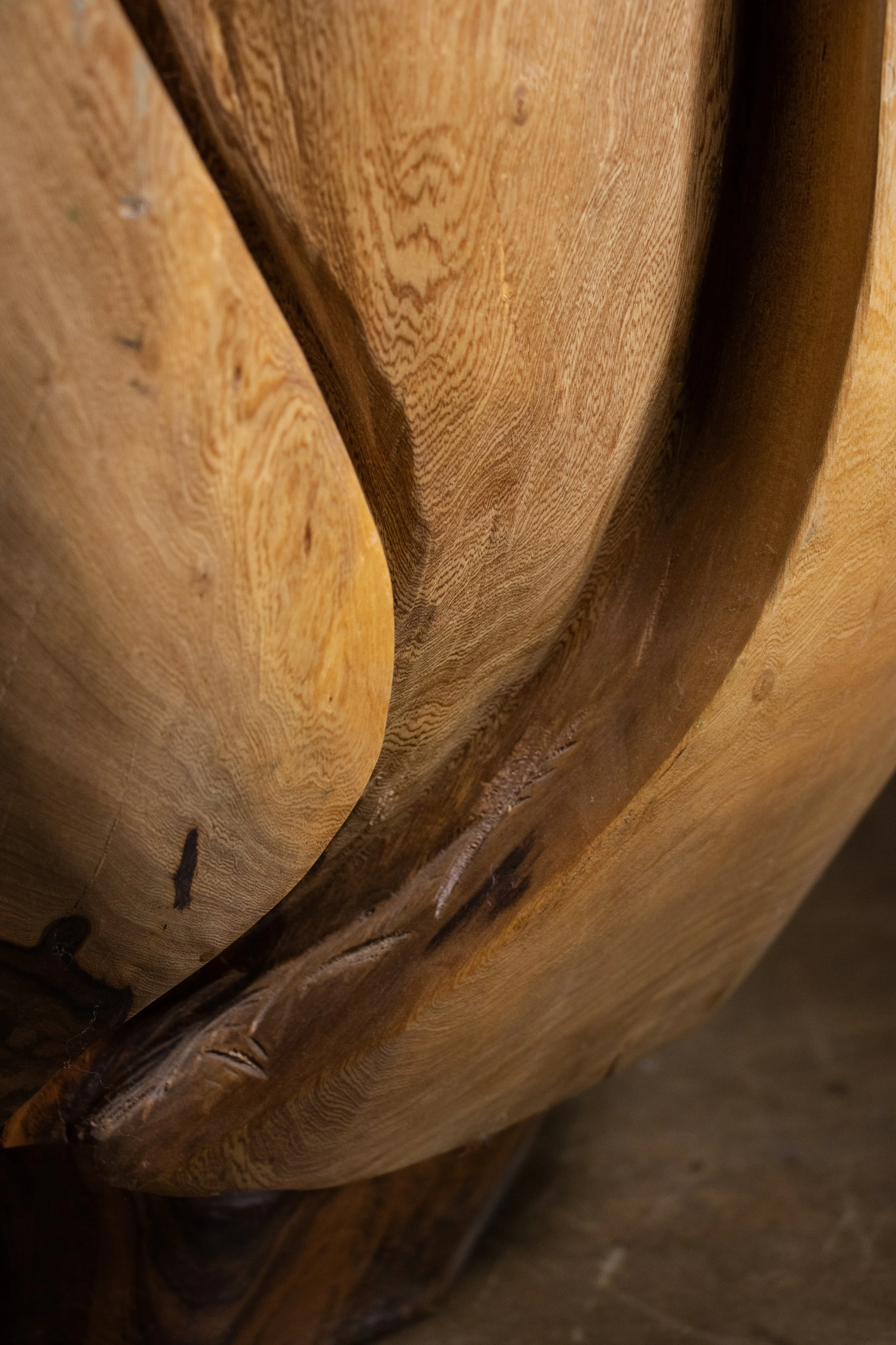 Francisco Table ƒ 40 10 by Costantini.jpg