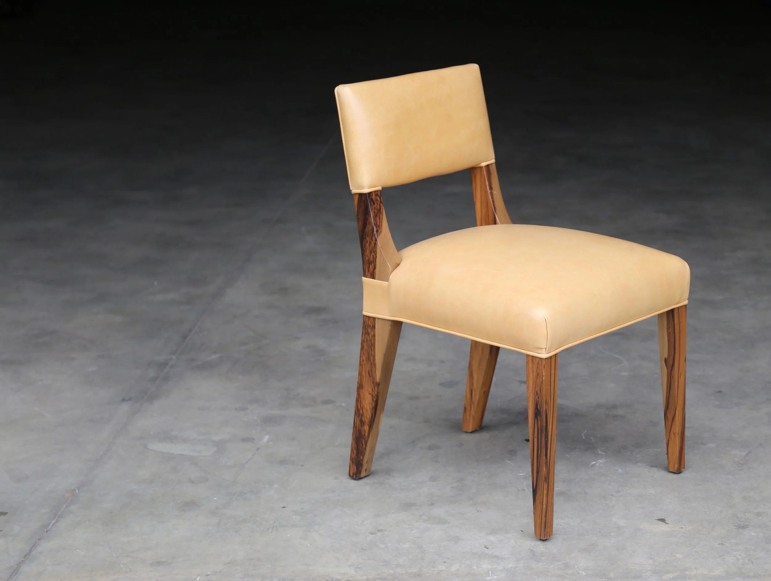00 Bruno Chair Crema  By Costantini.jpg