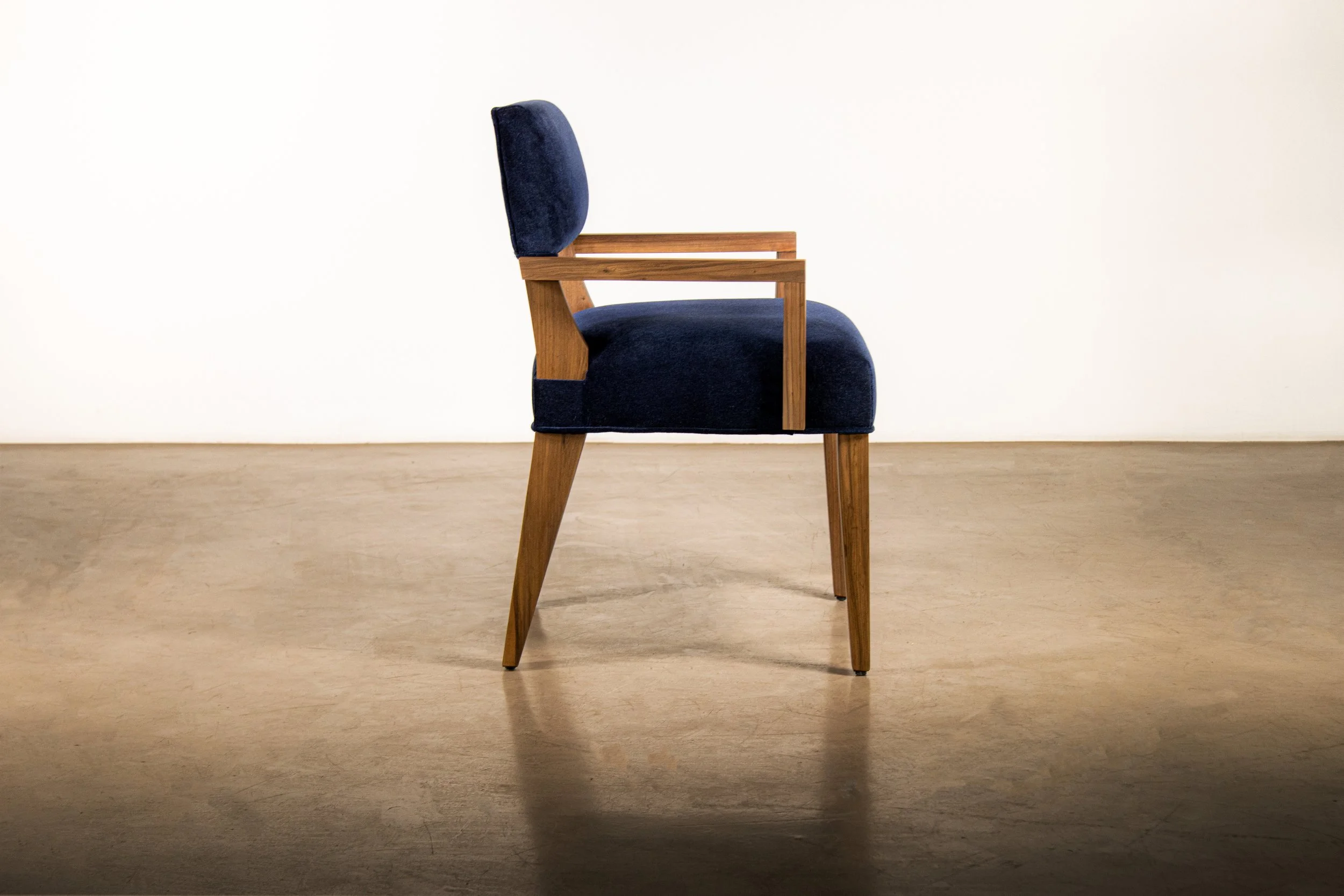 Bruno Armchair by Costantini 03.jpg