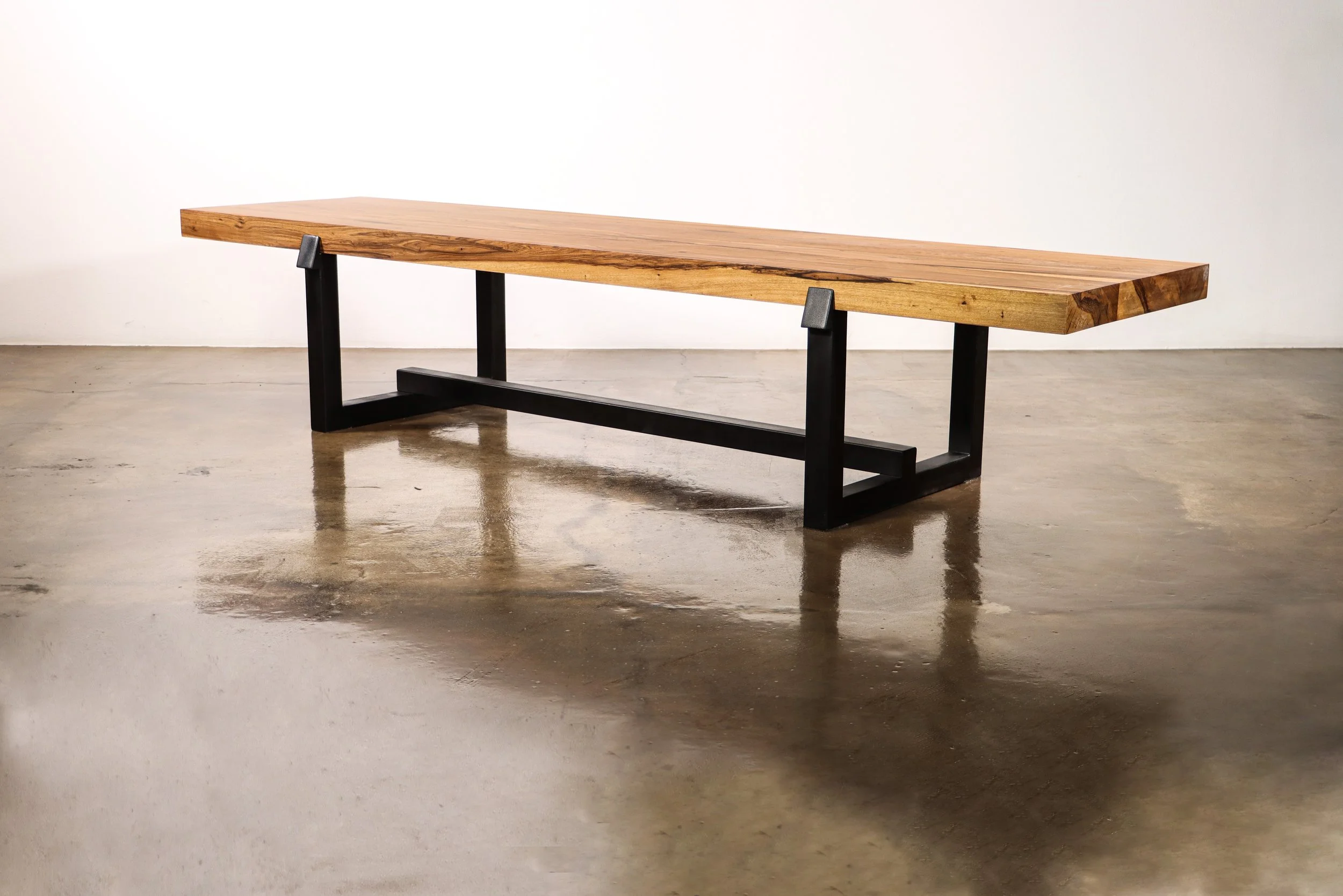 Donato Bench by Costantini 00.jpg