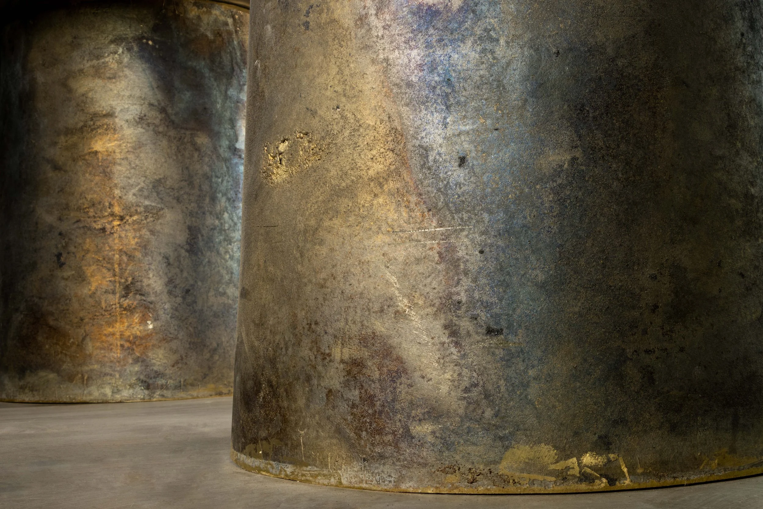 Benone Indigo Cast Bronze and Wood Table by Costantini 10.jpg