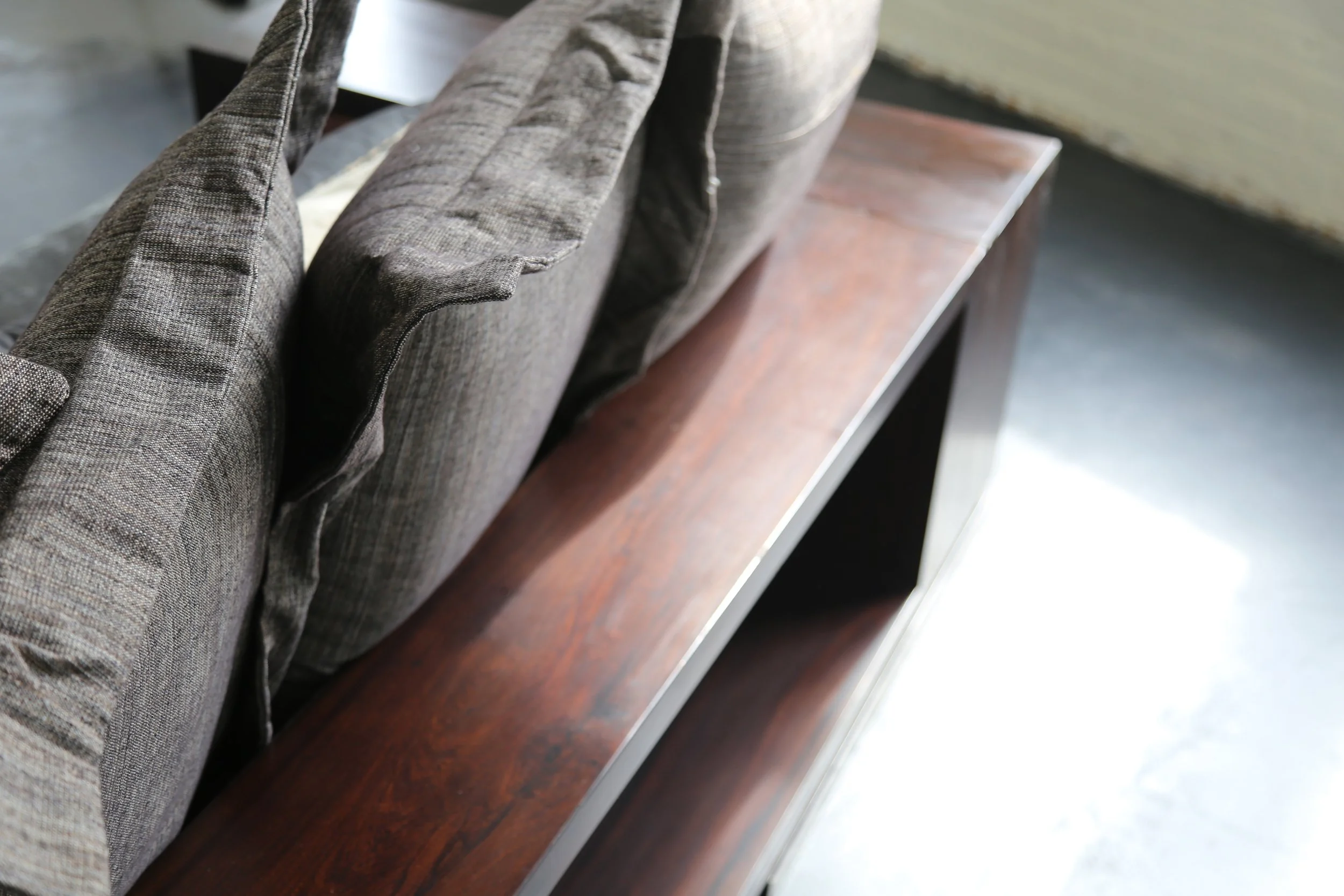 Patone Sofa by Costantini 03.jpg