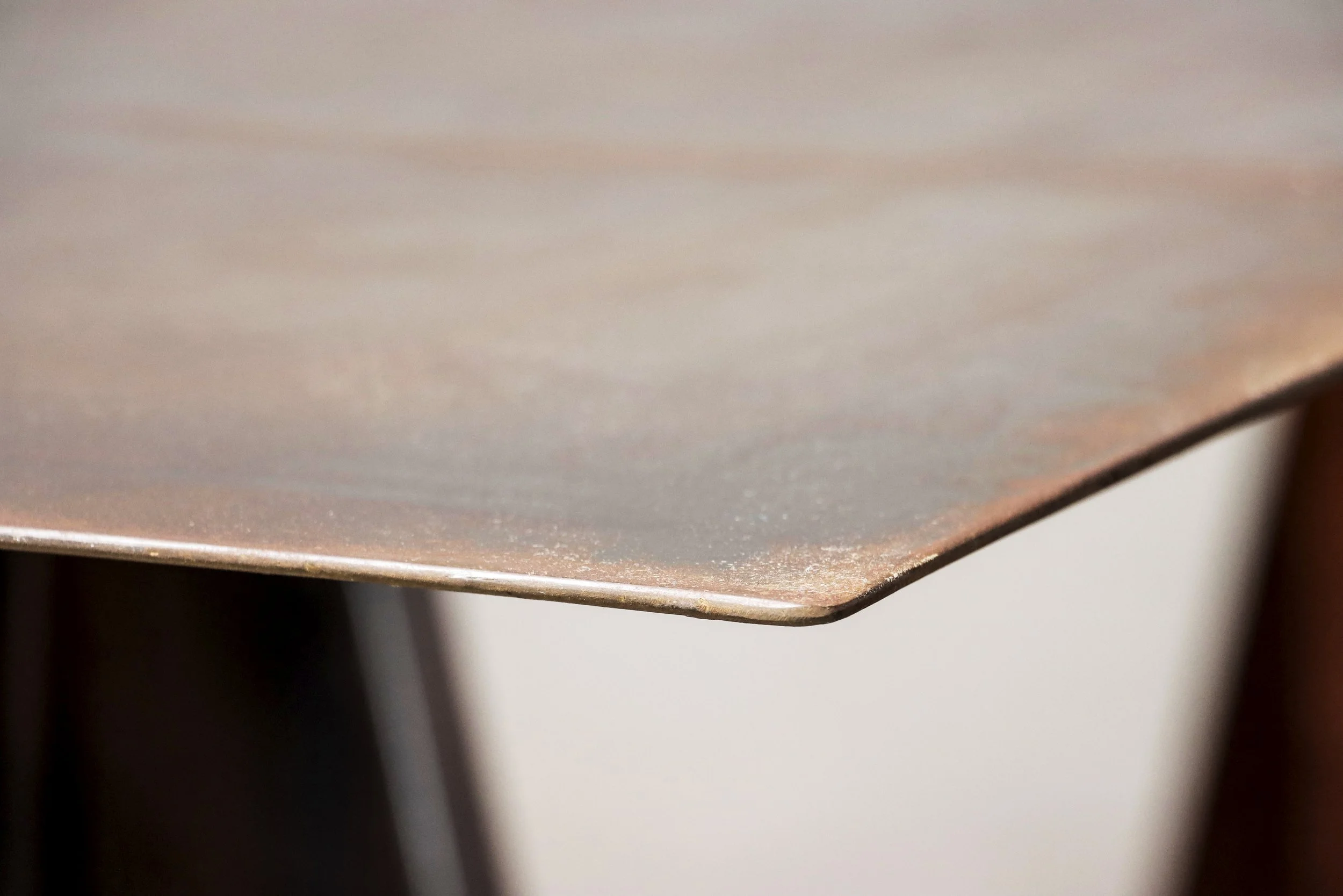 Fierro Table by Costantini 06.jpg