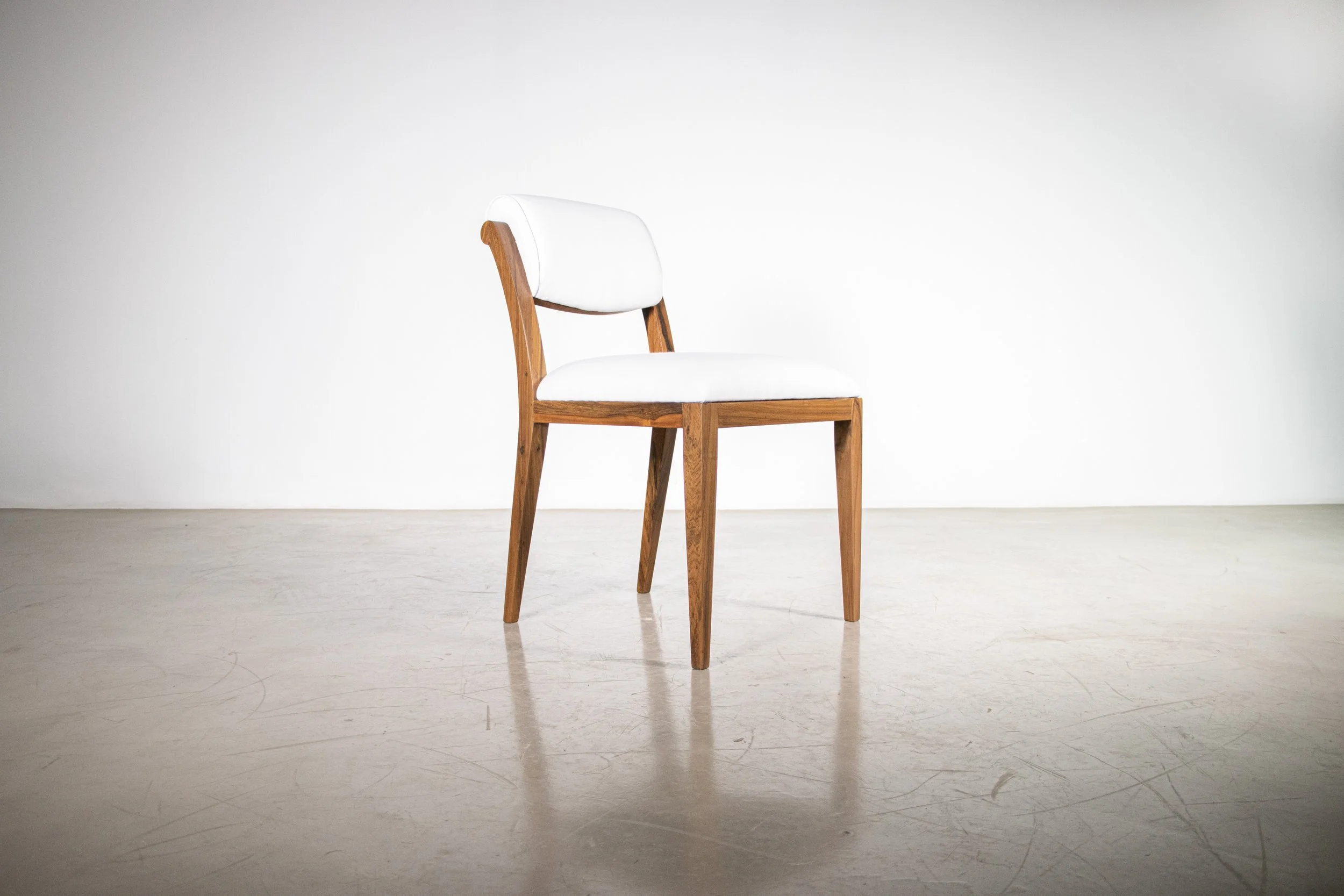 00 Gianni Chair by Costantini.jpg