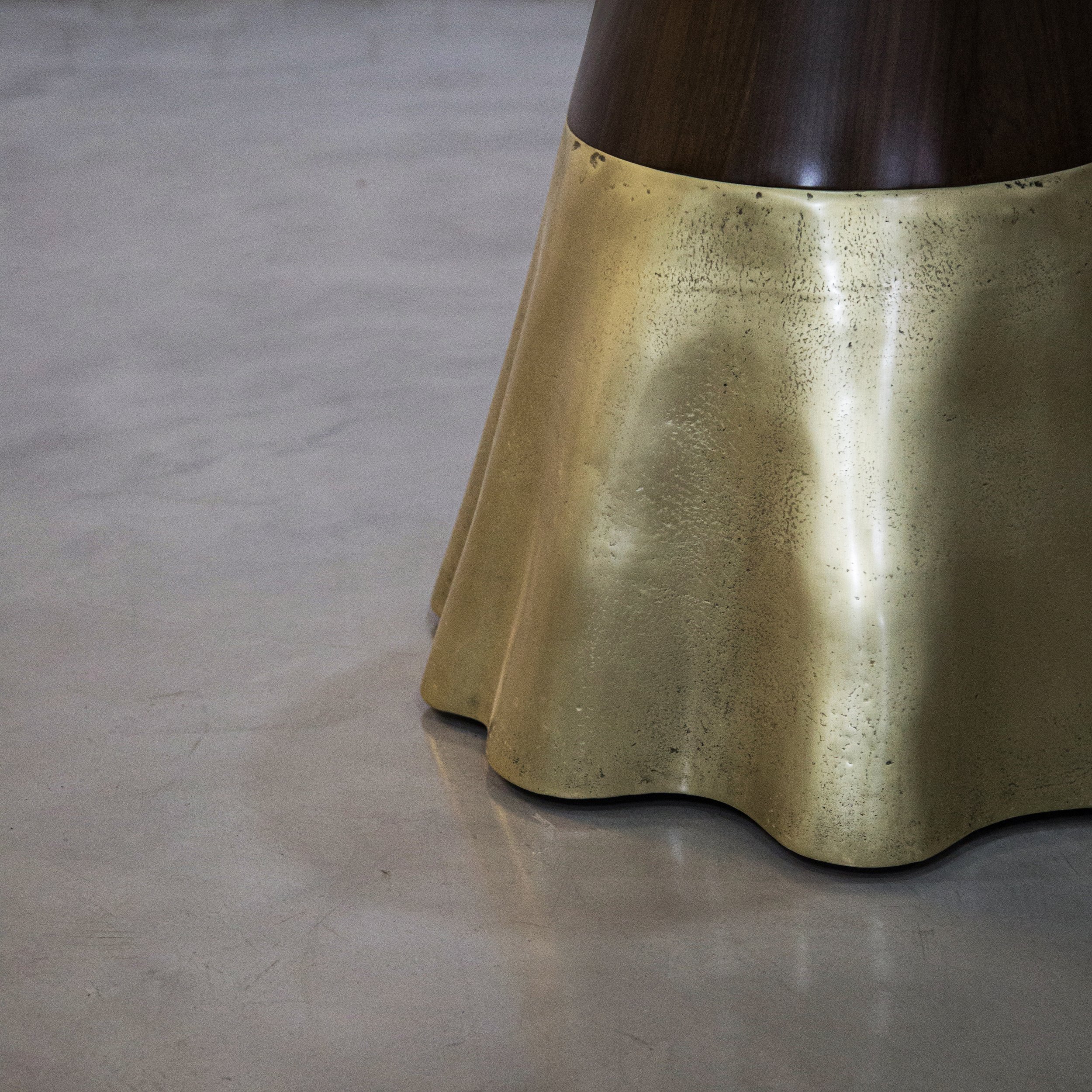 21st Century Round Dining Table in Cast Bronze Tavola 9 from Costantini 09.jpg