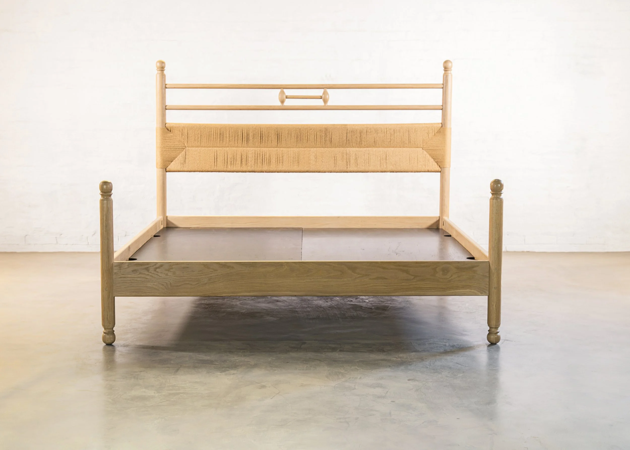 02 Luigi Bed by Costantini.jpg