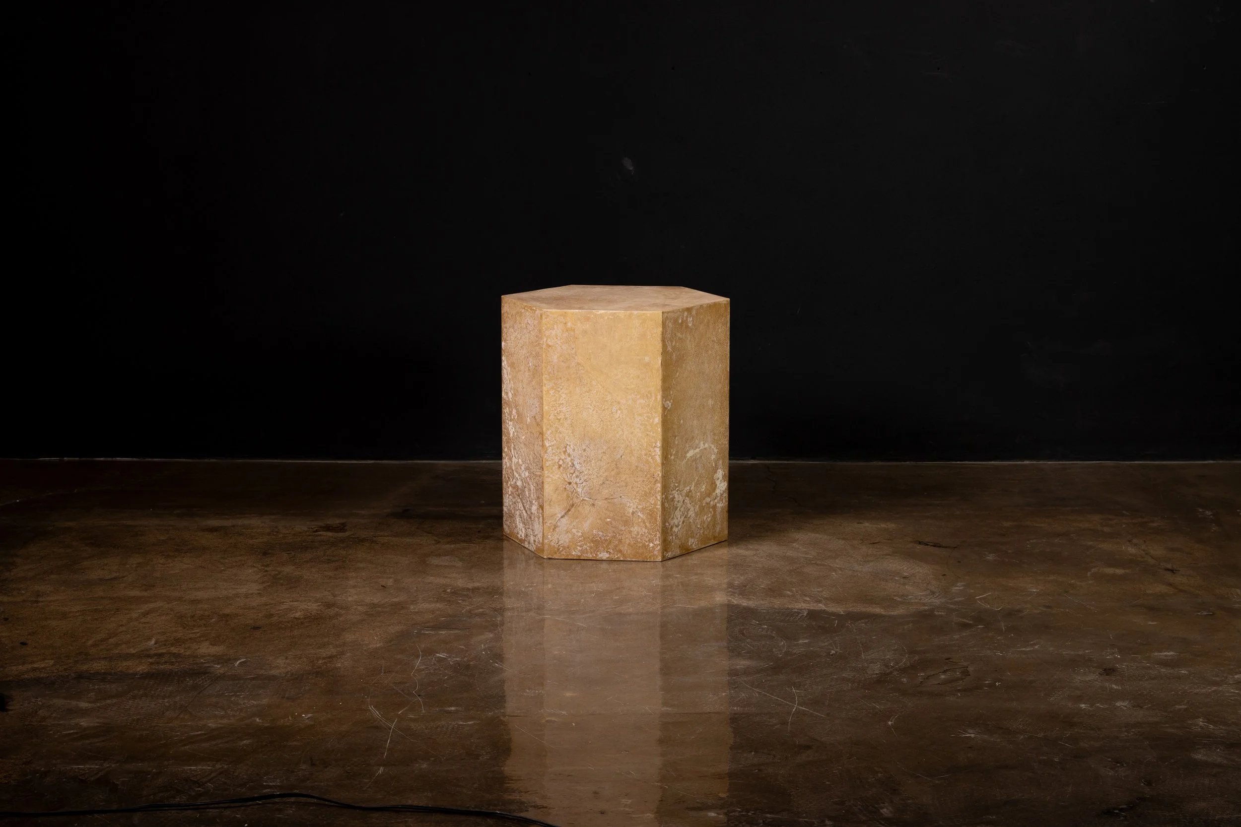 260317_10 Pergamino Hex Caramel Chico by Costantini 01.JPG
