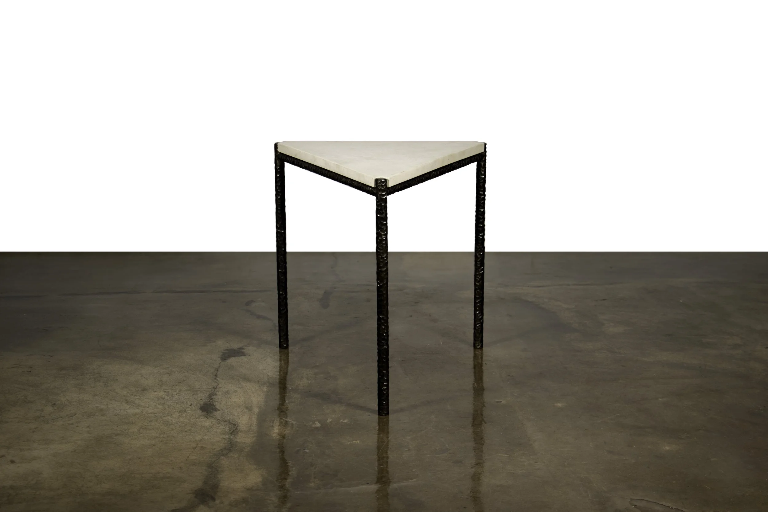 Cuspide Modular Pergamino Triangular Cocktail Table by Costantini 01.jpg