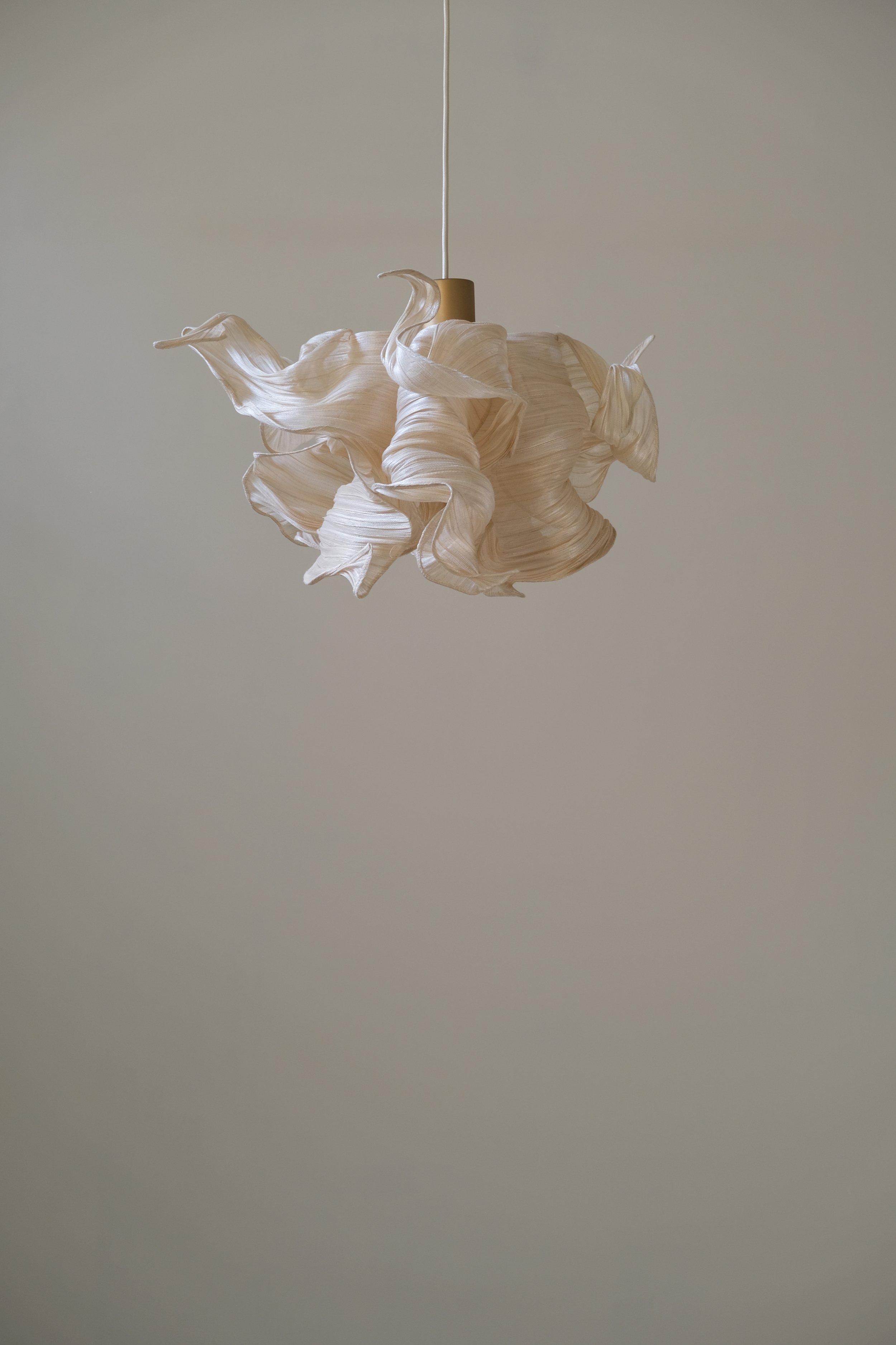 Nebula 40 Cream Pendant by Mirei Monticelli 01.jpg