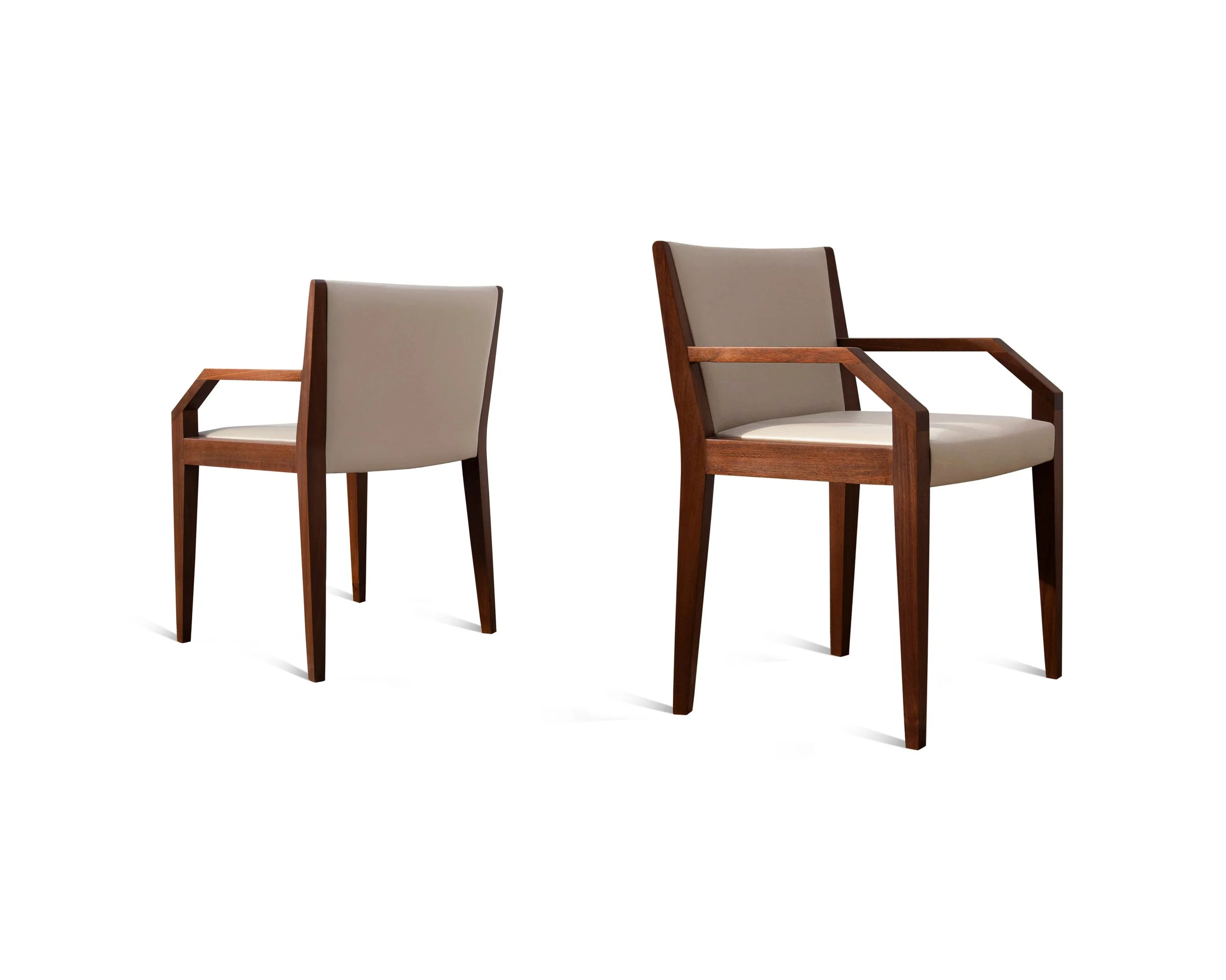 00 Giovanni Armchair by Costantini.jpg