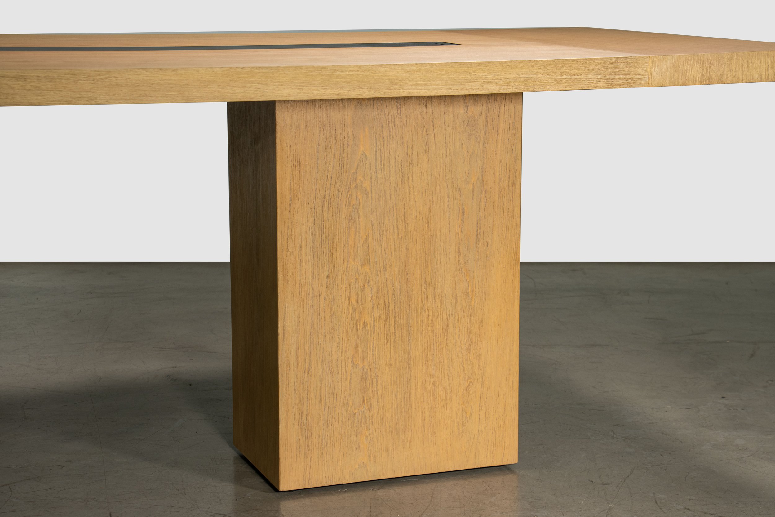 IF-GF.400 River St Table for Clodagh by Costantini 04.jpg