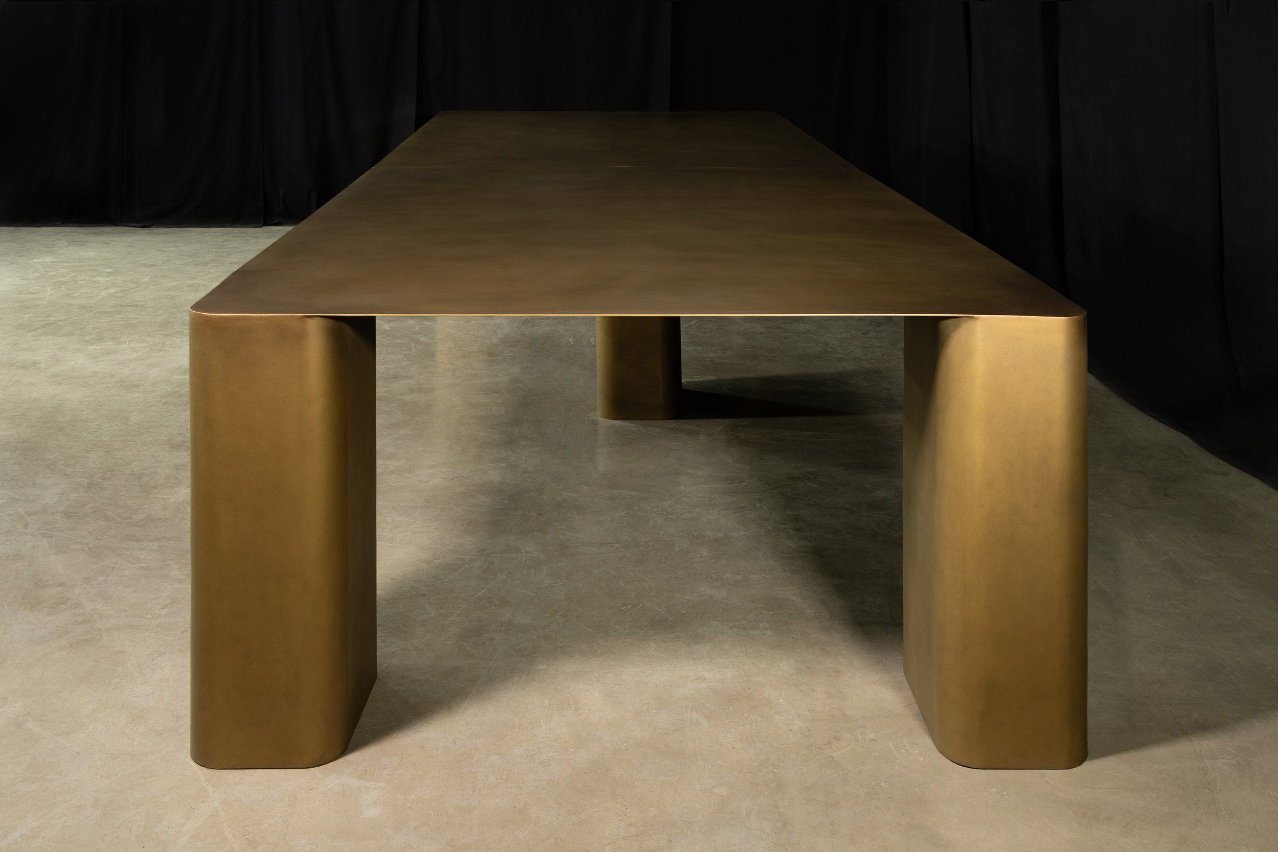 Alonzo Bronze Dining Table by Costantini 02.jpg