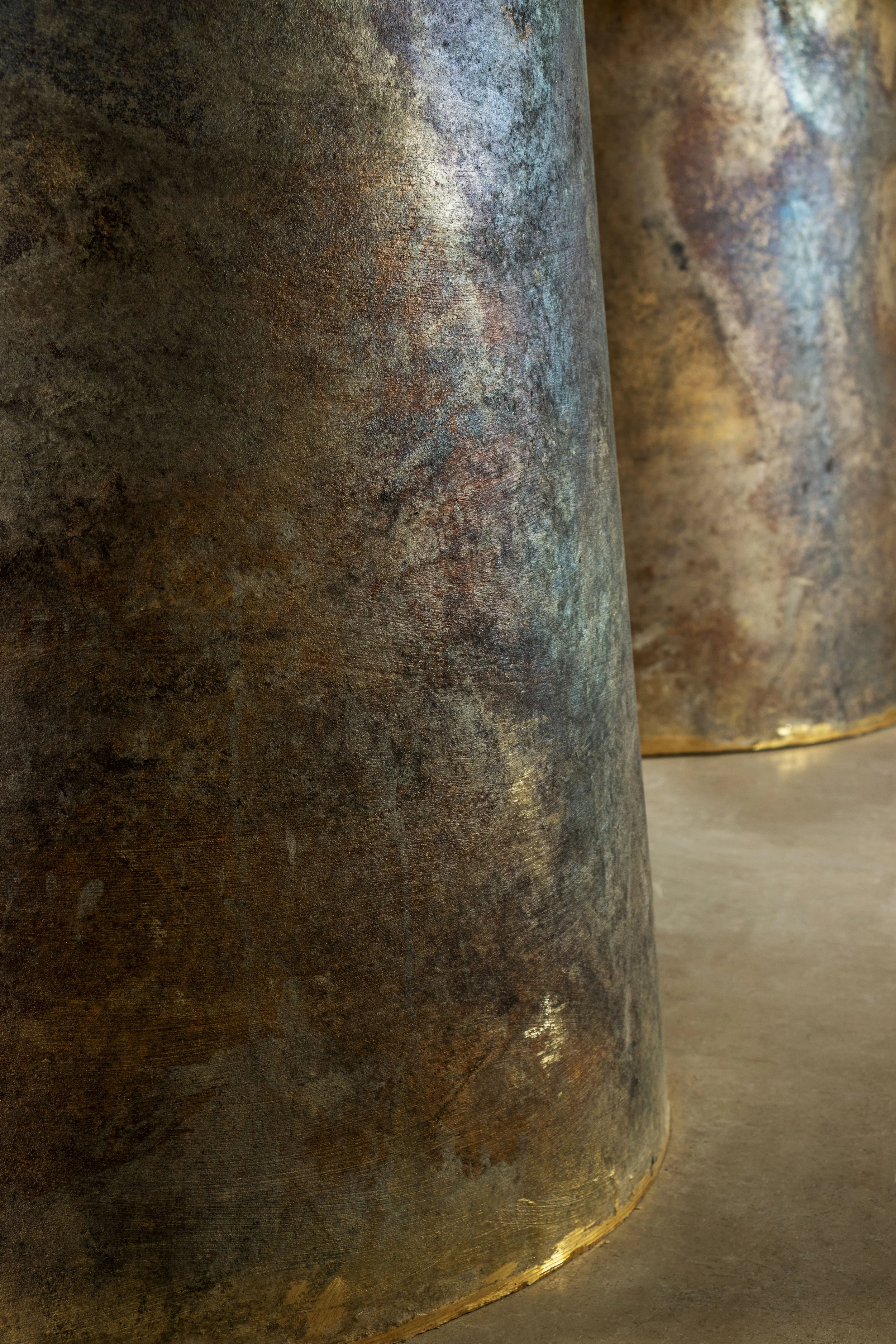 Benone Indigo Cast Bronze and Wood Table by Costantini 15.jpg